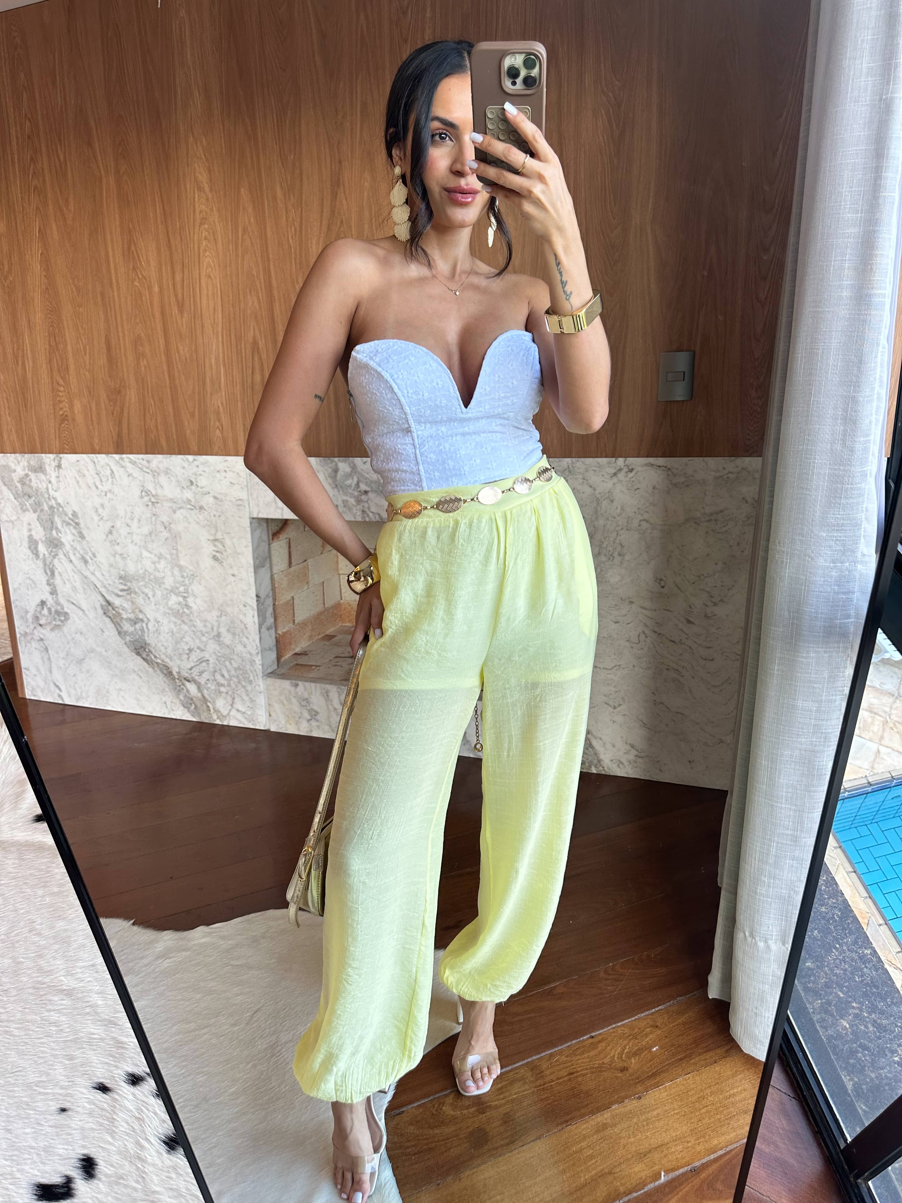 Calça Amarelo Manteiga Aladim Bert