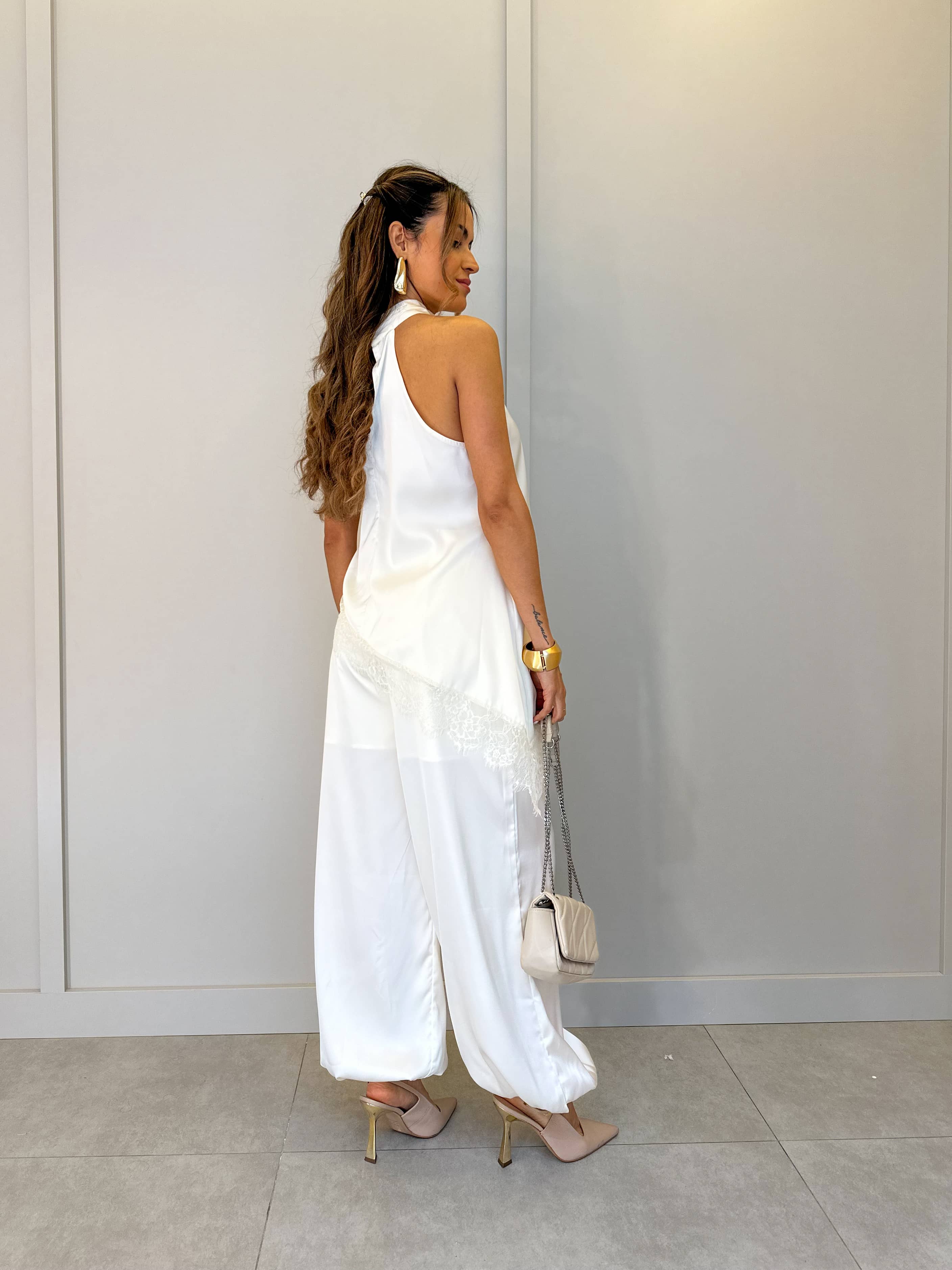 Conjunto Off Acetinado Angela
