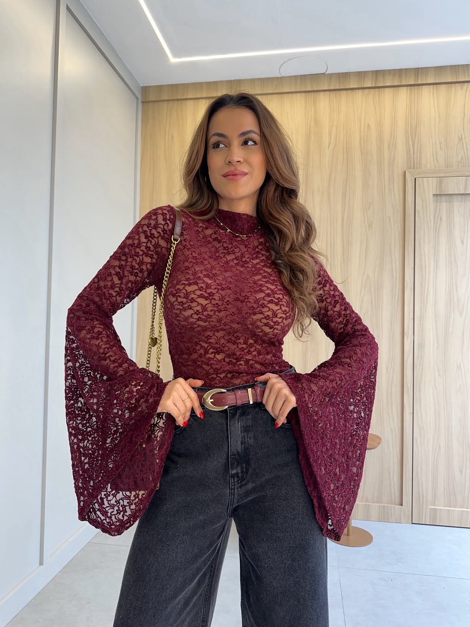 Blusa Vinho Renda Katia