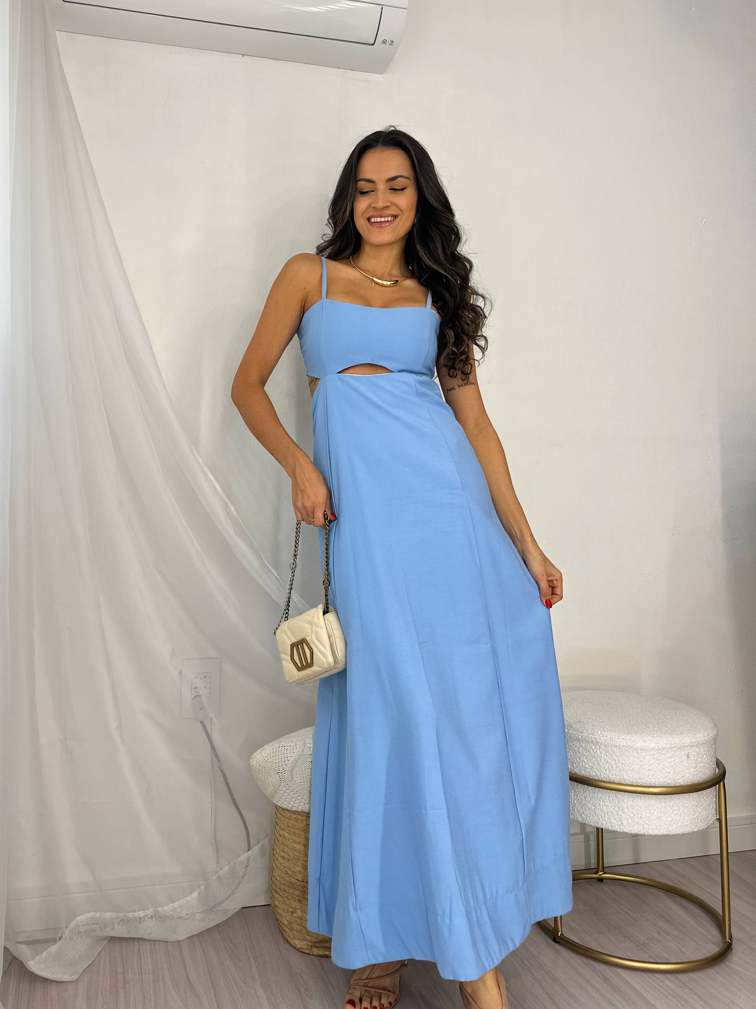 Vestido Midi Azul Neily