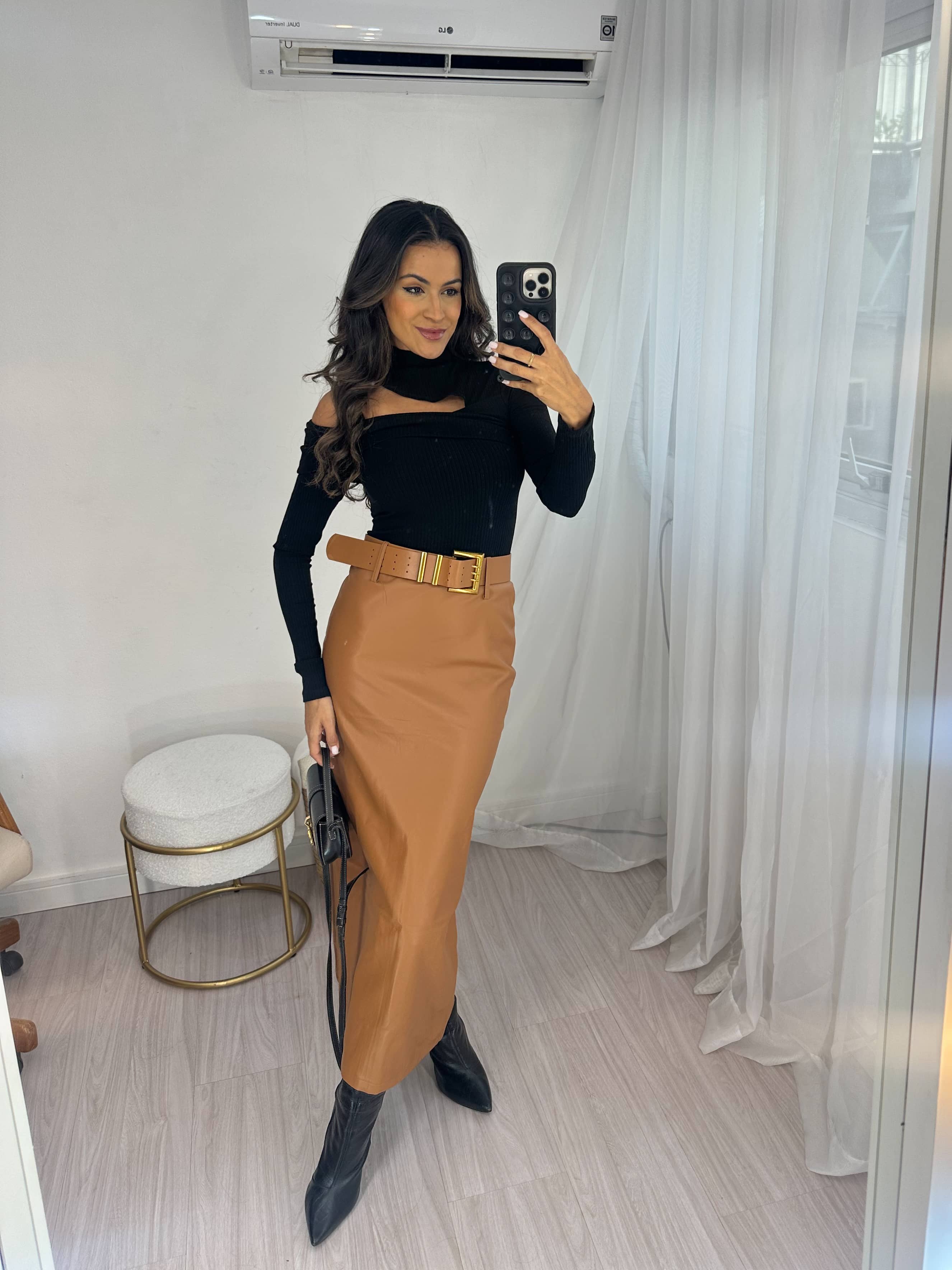 Saia Midi Mocha Mousse Vilma Marrom