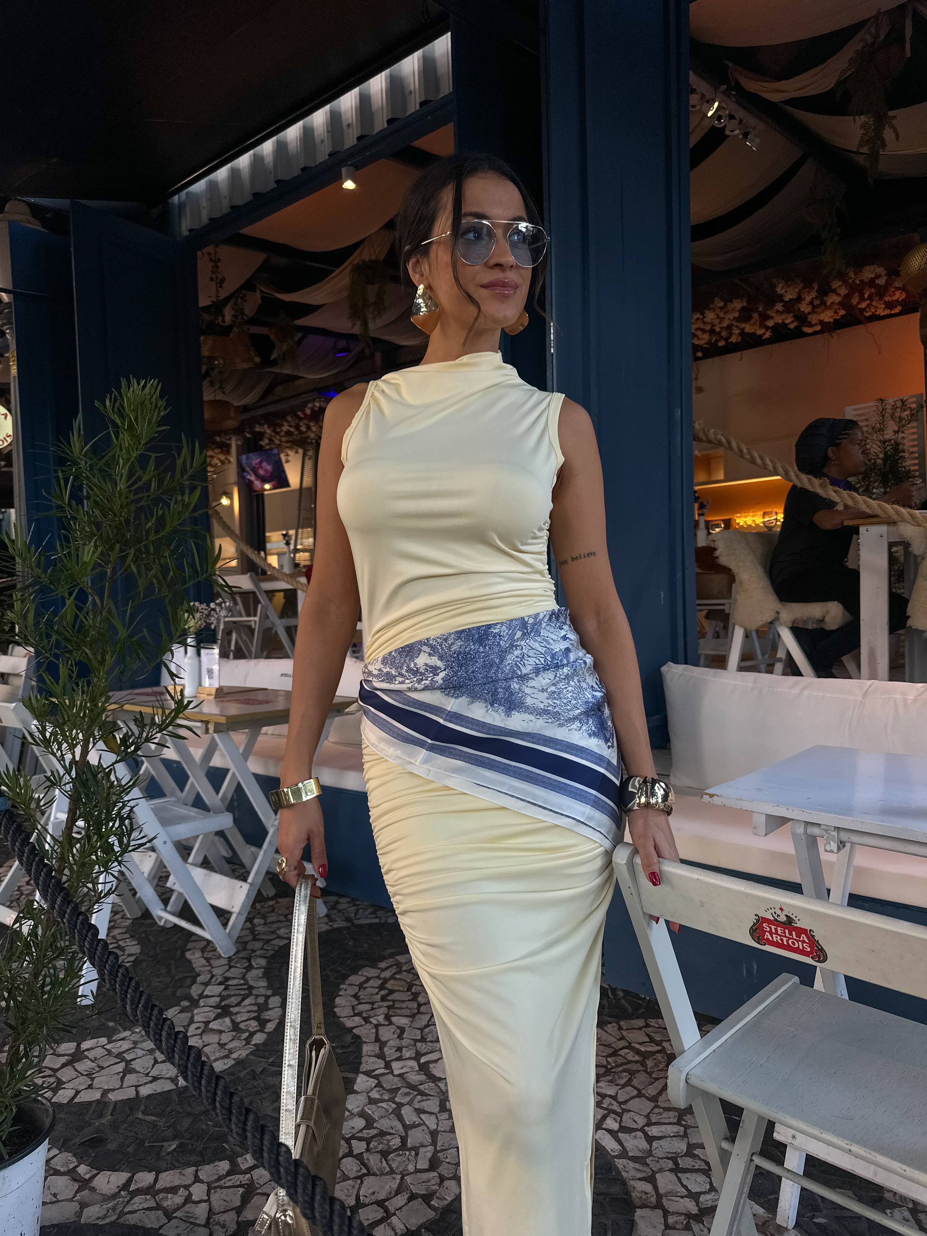 Vestido Midi Manteiga Alury