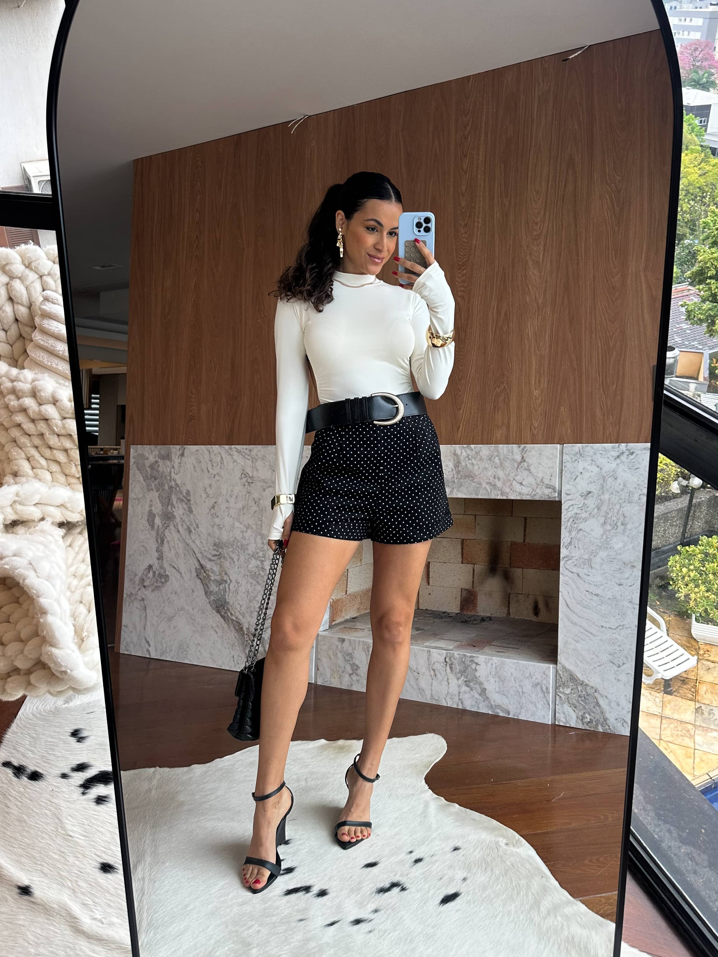 Short Preto Poá Tessie