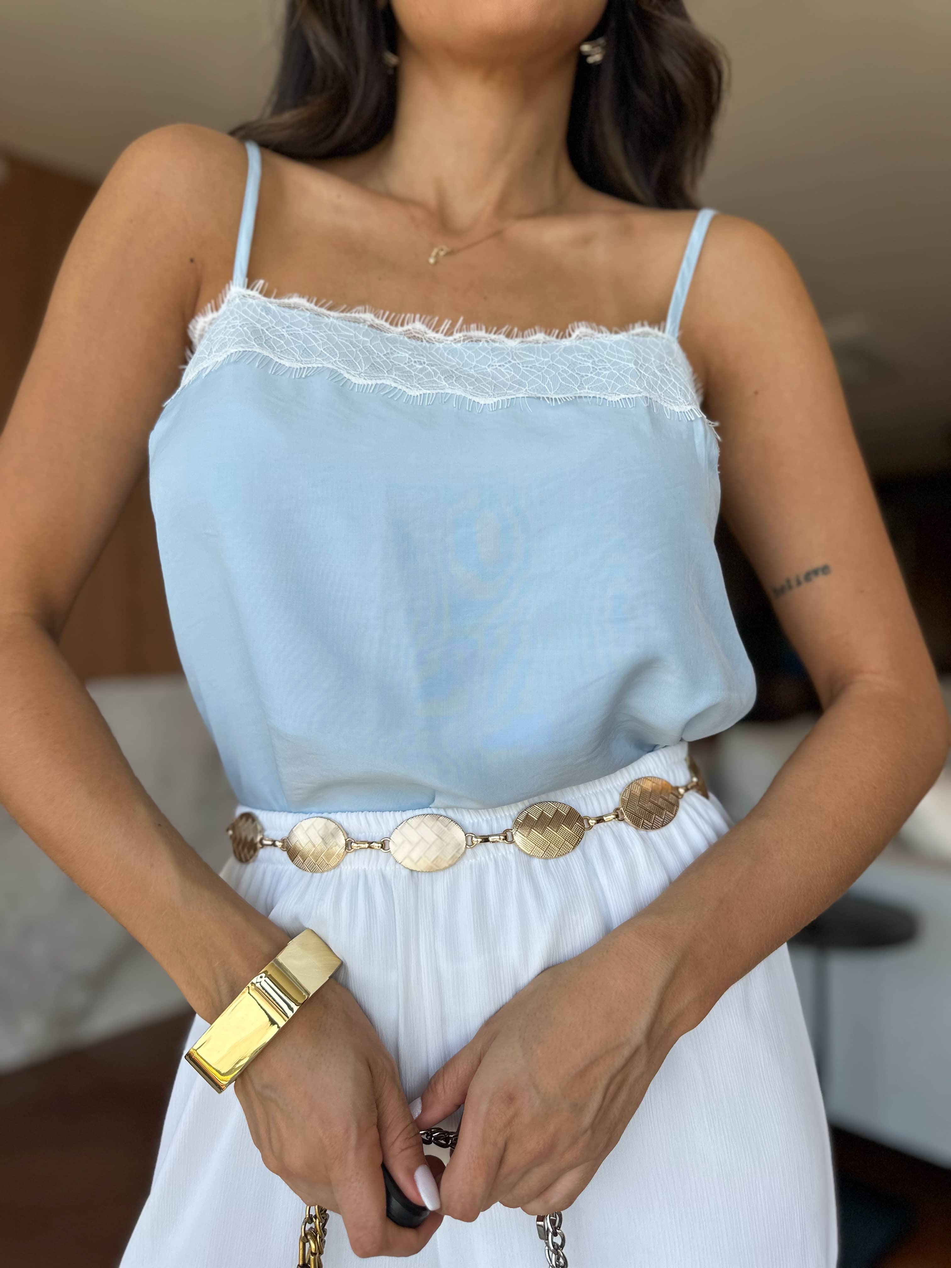 Blusa Acetinada Azul Cida