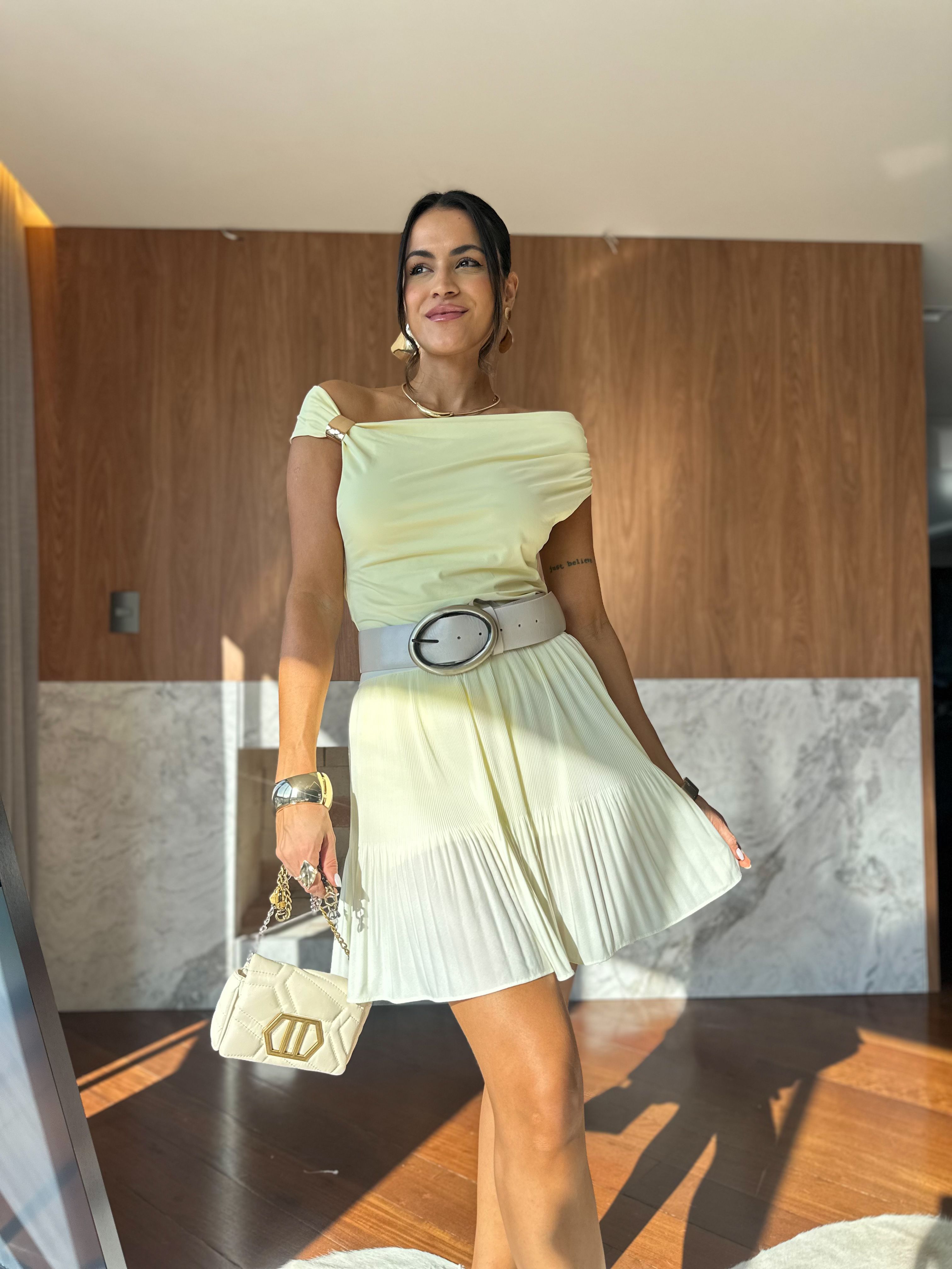 Saia Plissada Manteiga Juju