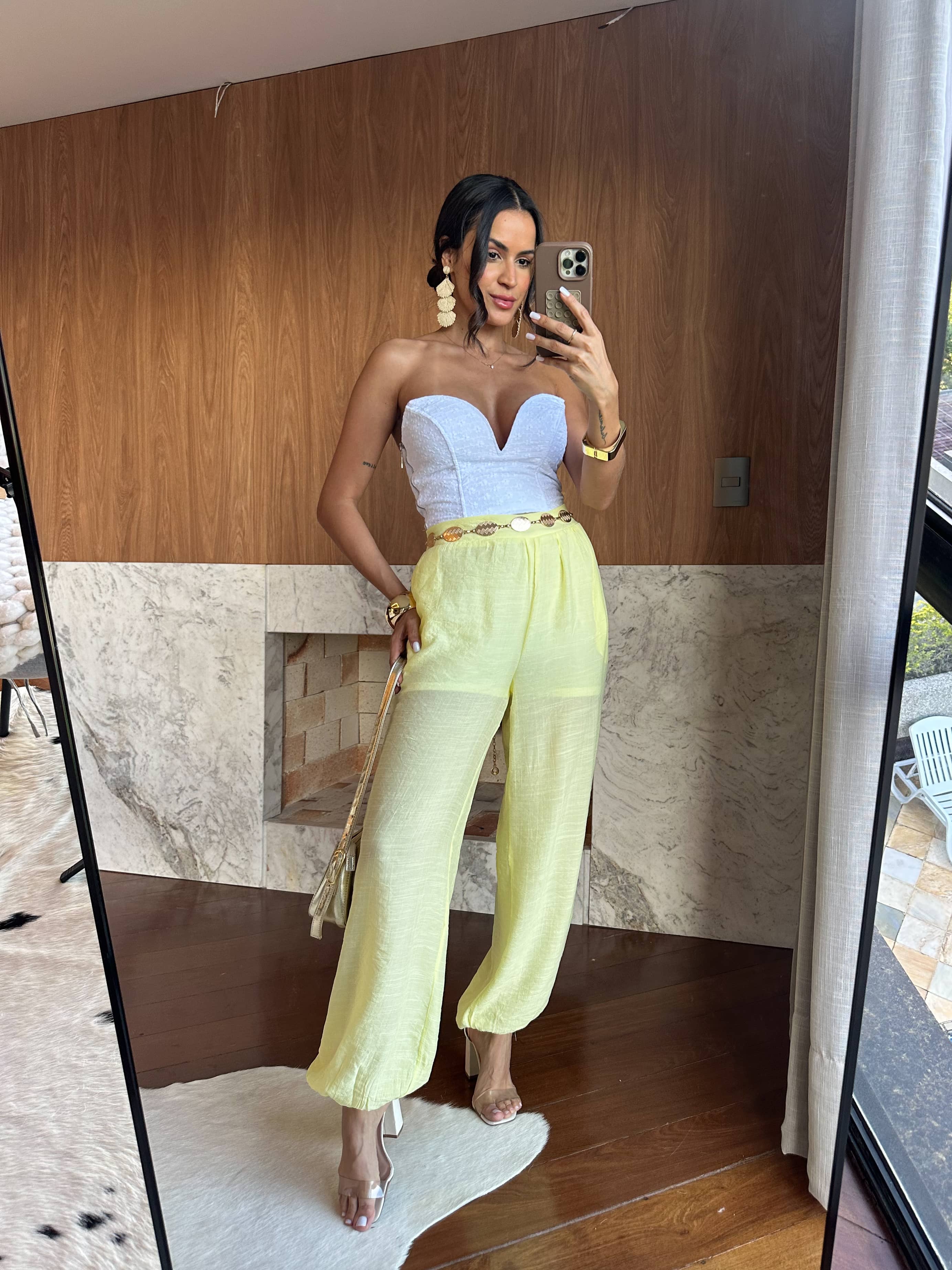 Calça Amarelo Manteiga Aladim Bert