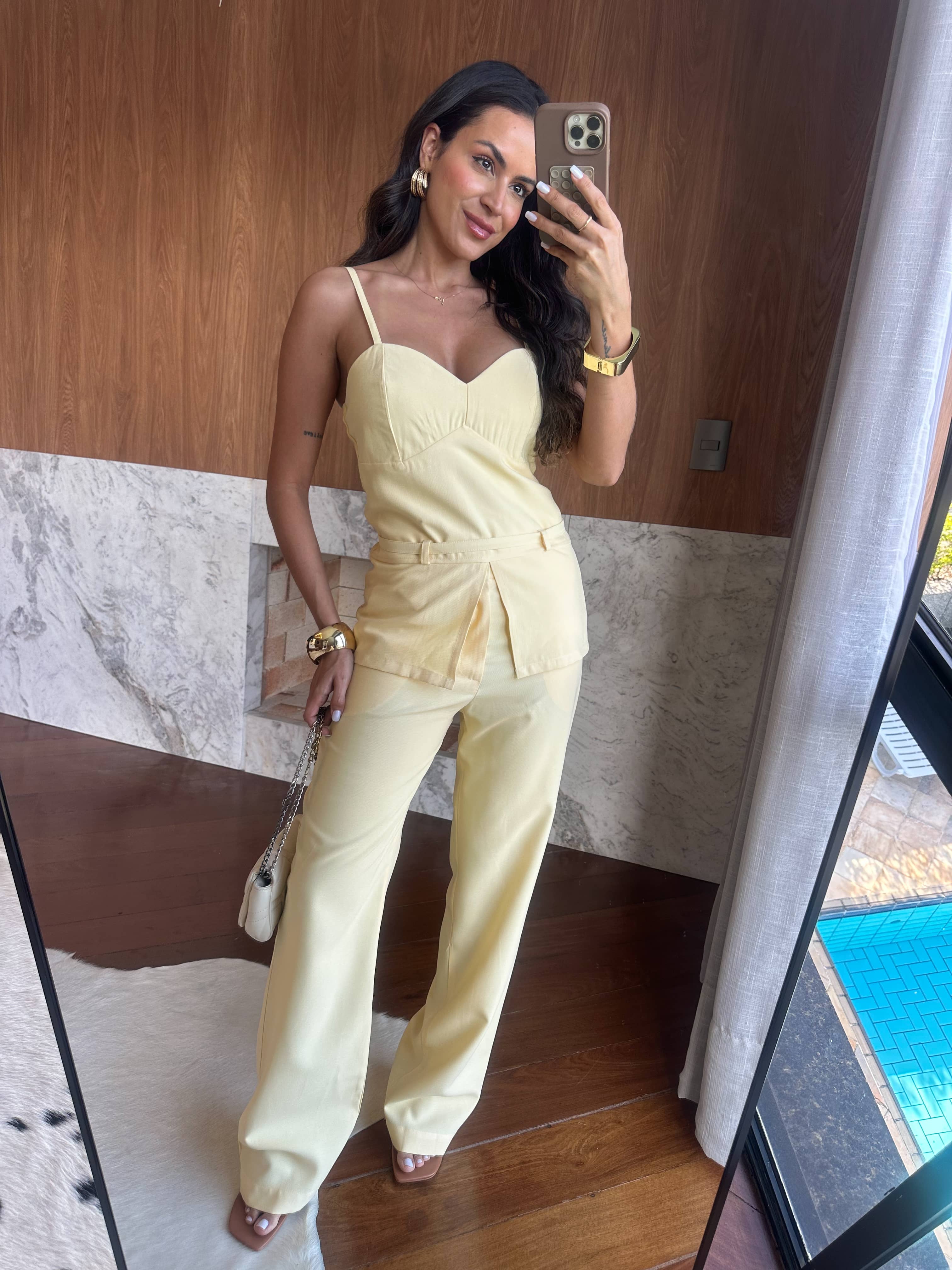 Conjunto Amarelo Manteiga Jana