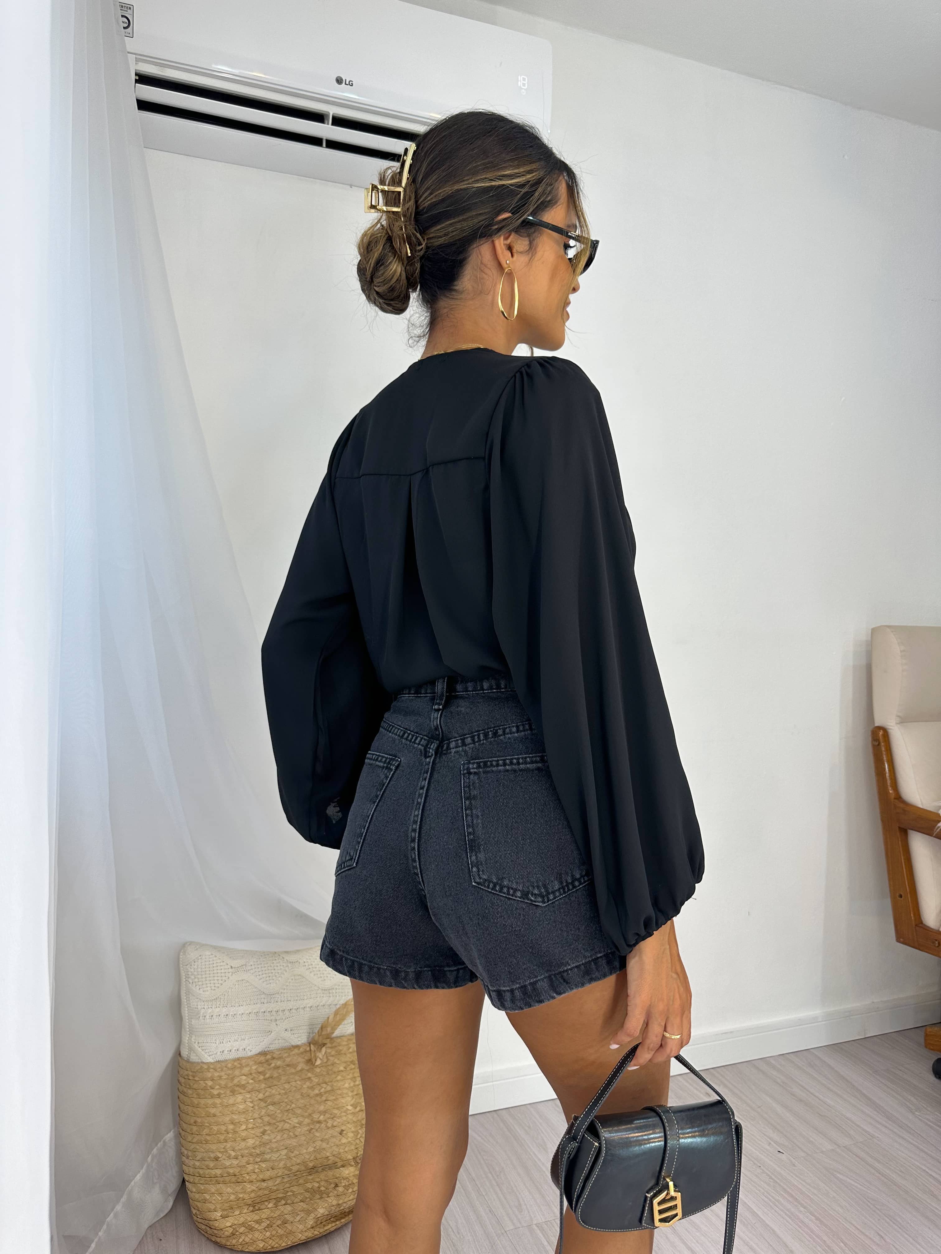 Blusa Preta Shely