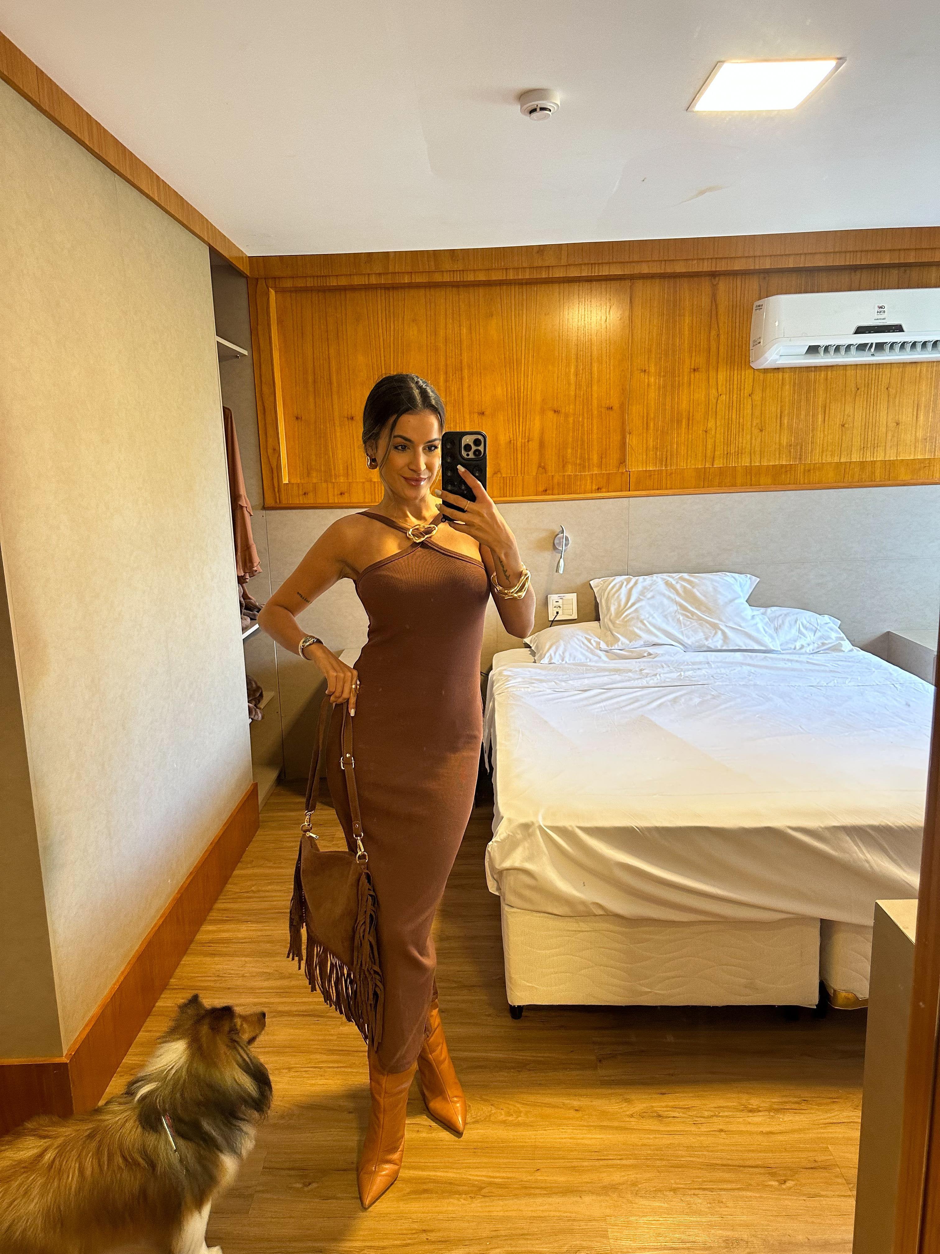 Vestido Midi Marrom Bibiana