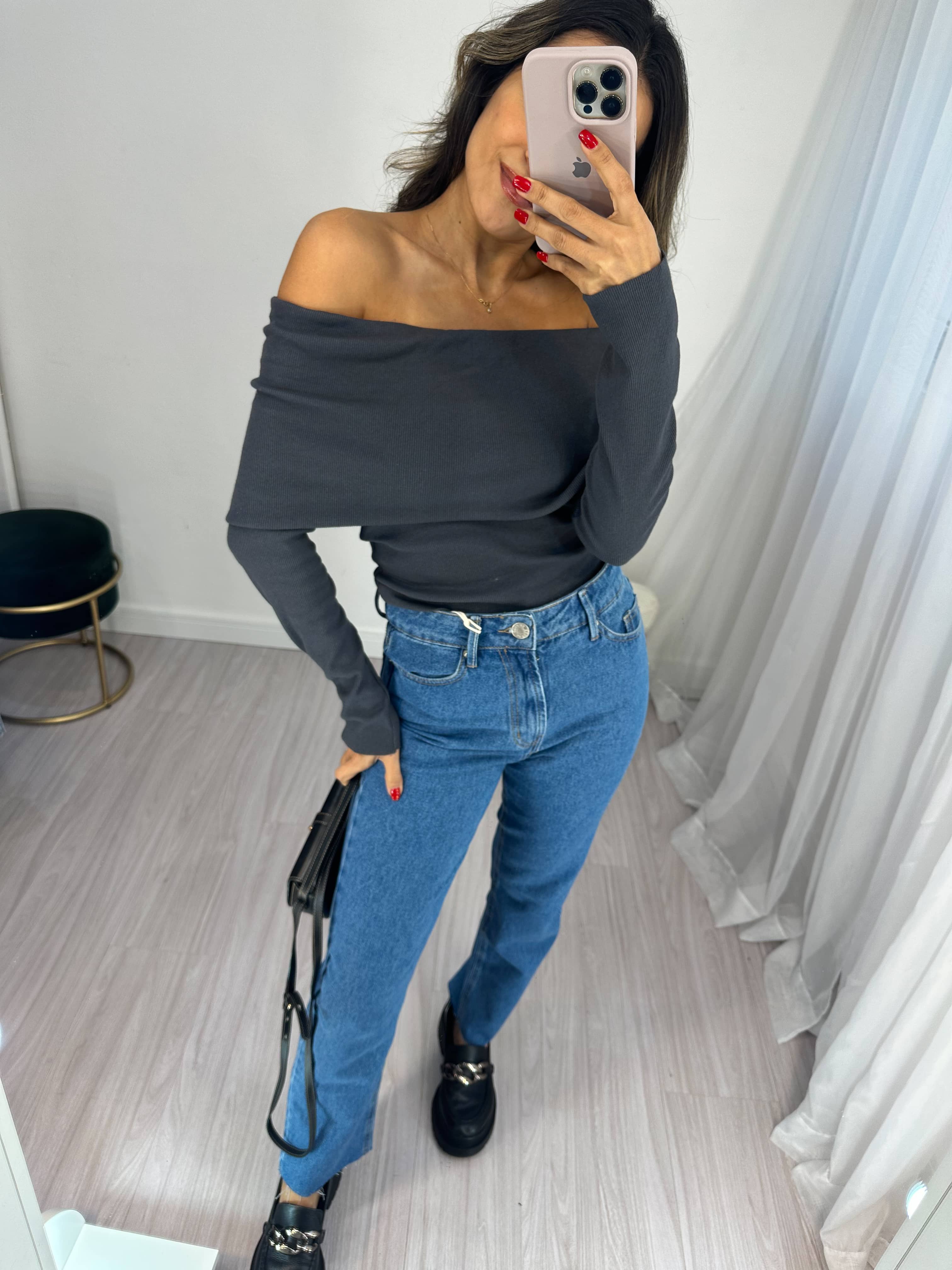 Blusa Ombro a Ombro Chumbo Bourn