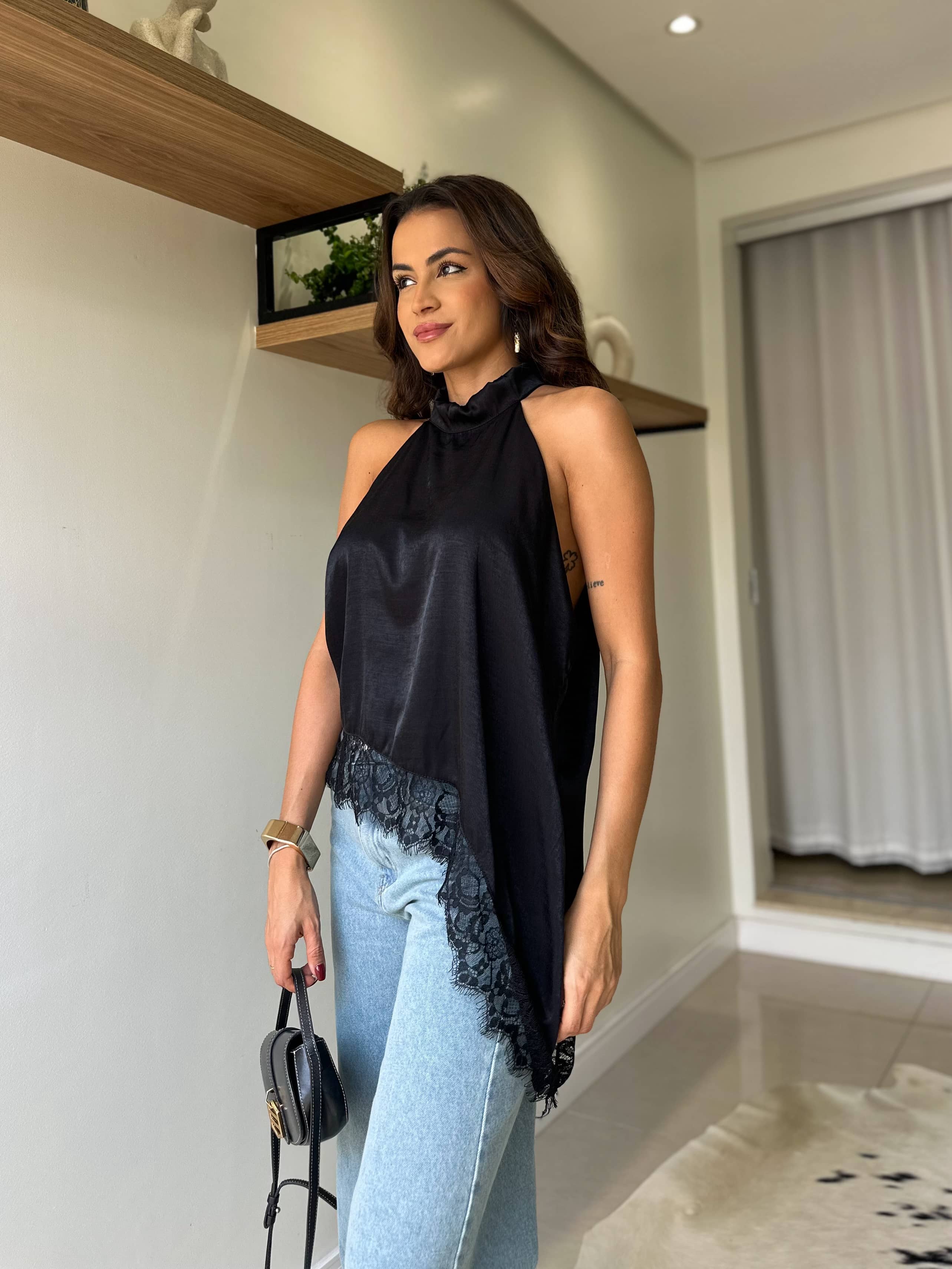 Blusa Agnes Preta