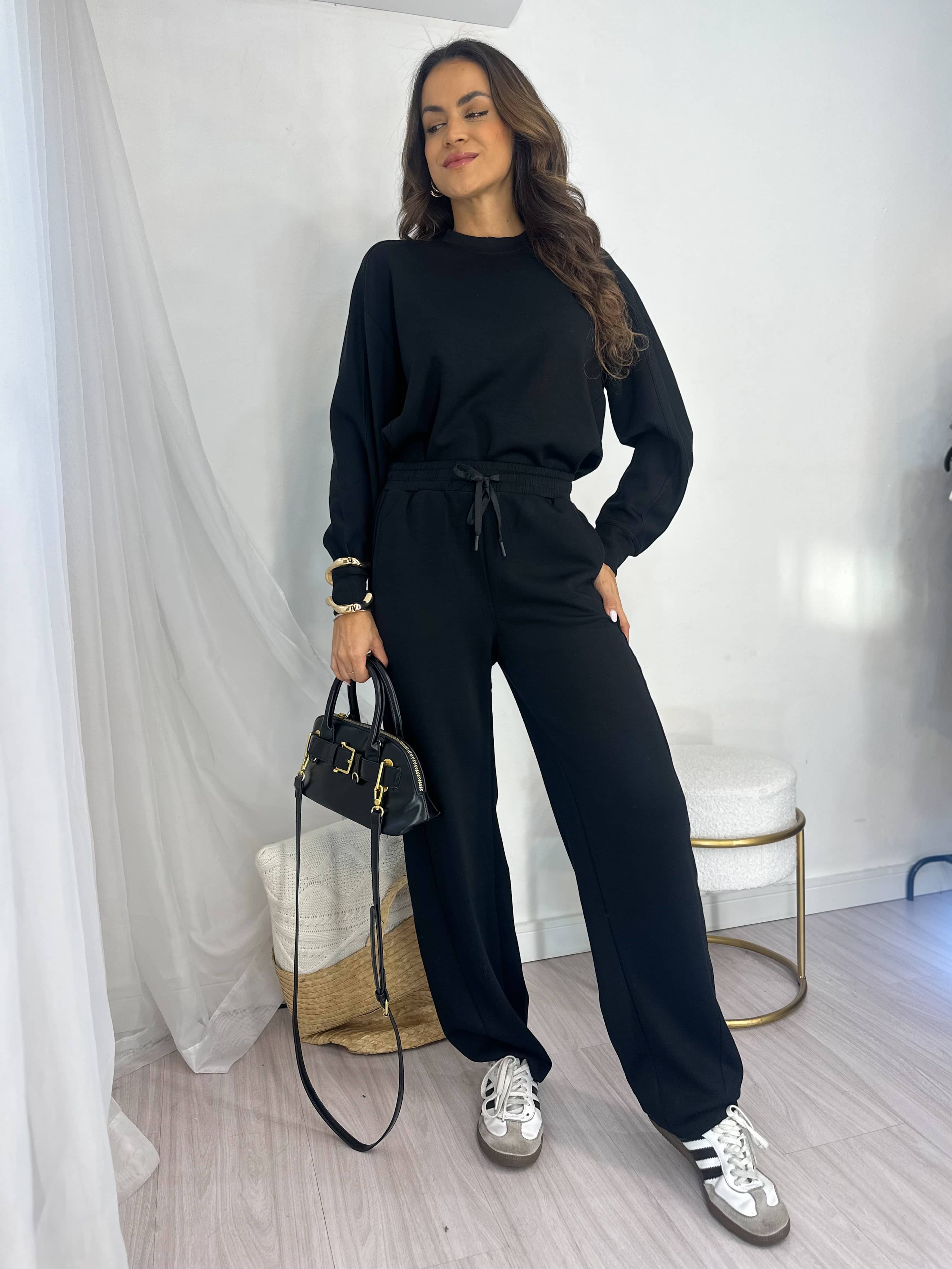 Conjunto Moletom Preto Milena