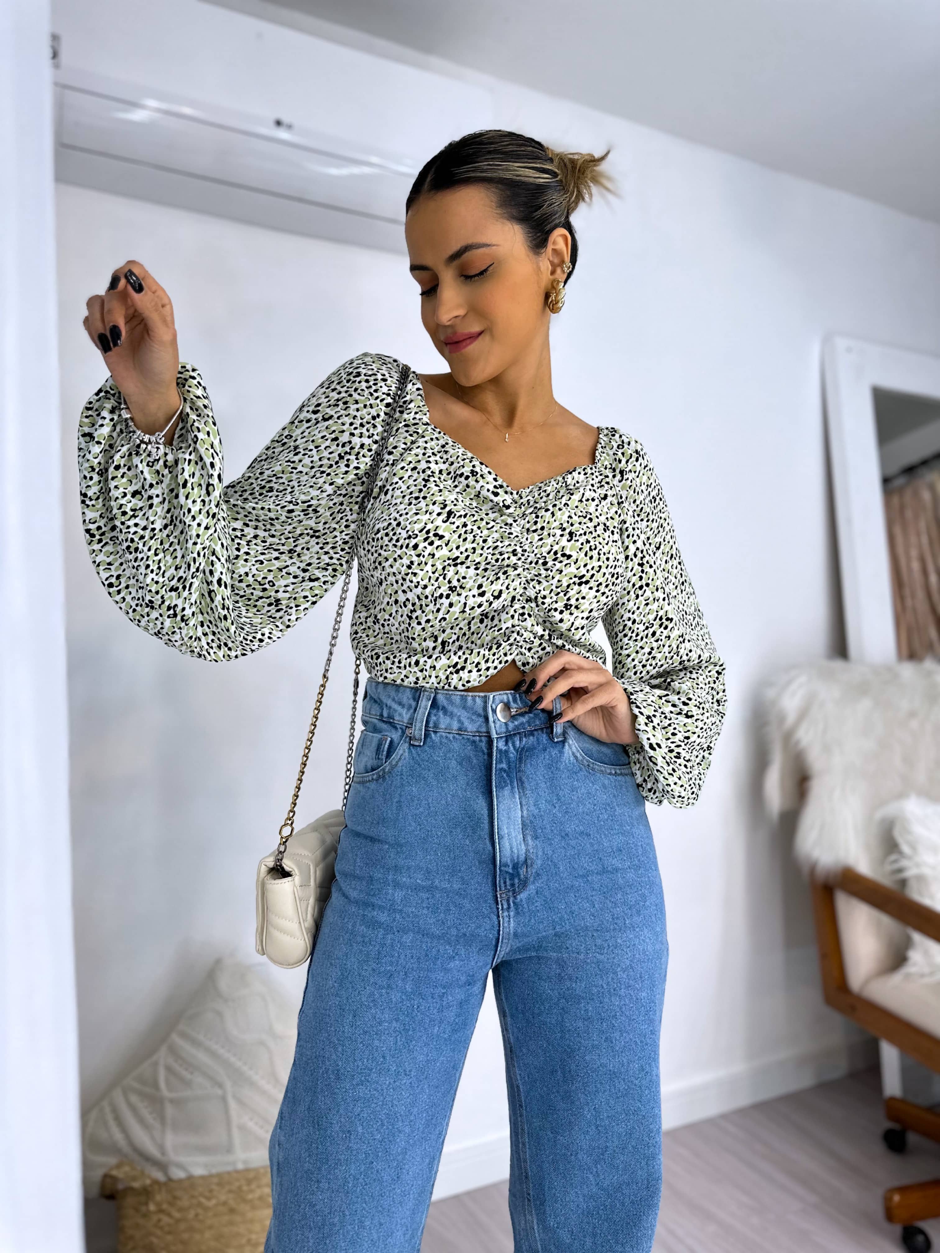 Cropped Manga Longa Paula