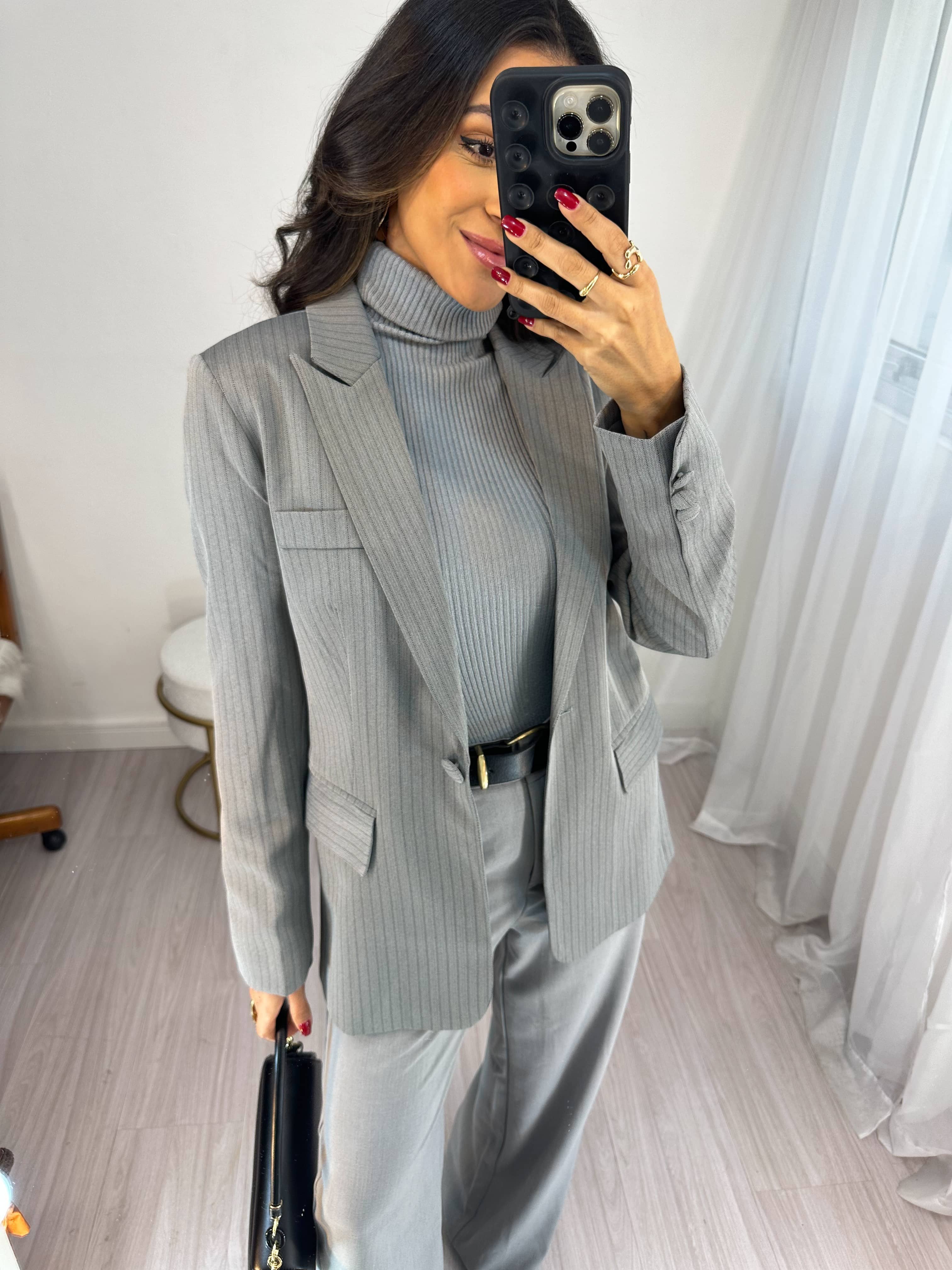 Blazer Alfaiataria Cinza Dina