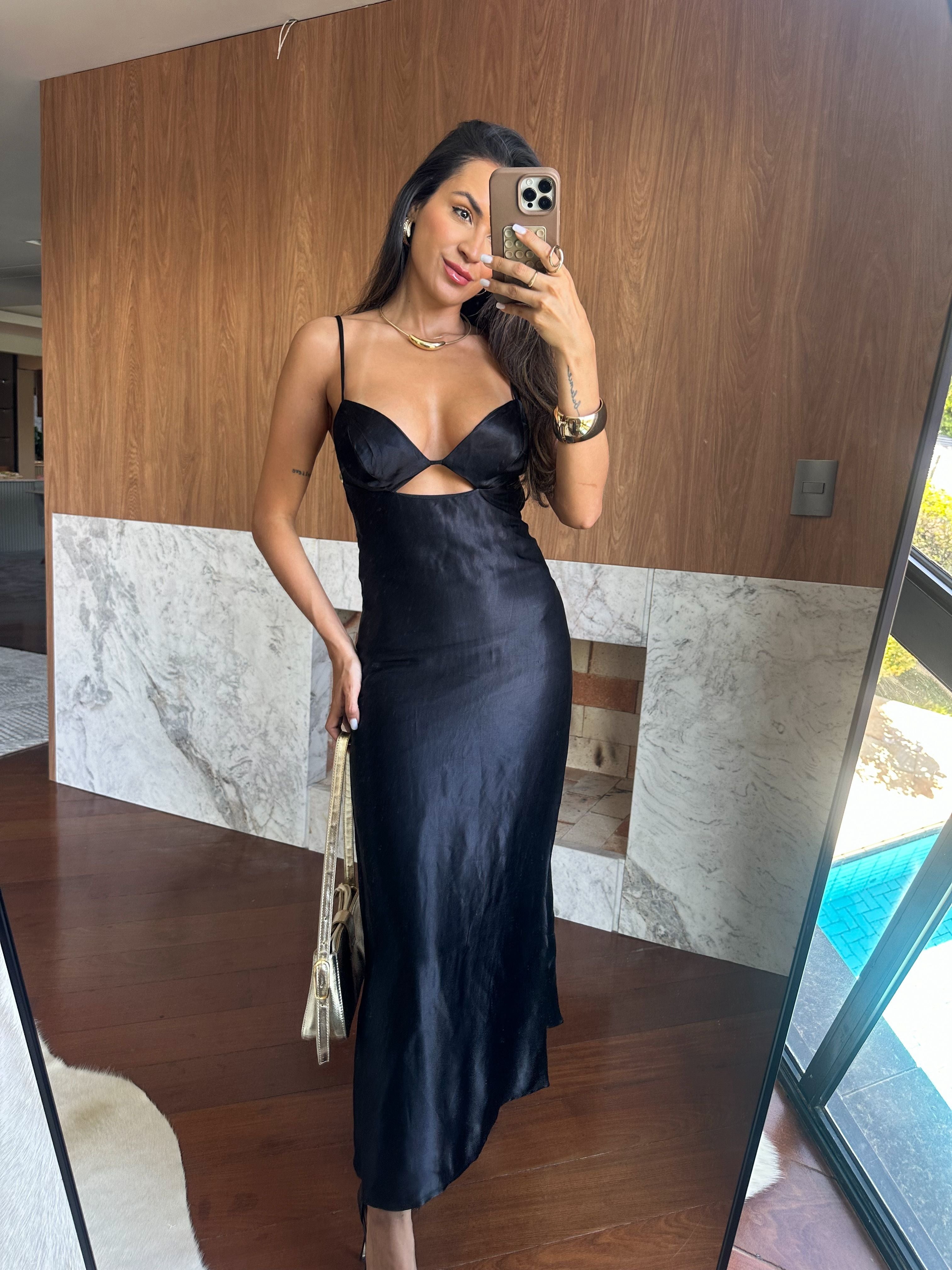 Vestido Preto Acetinado Vanda