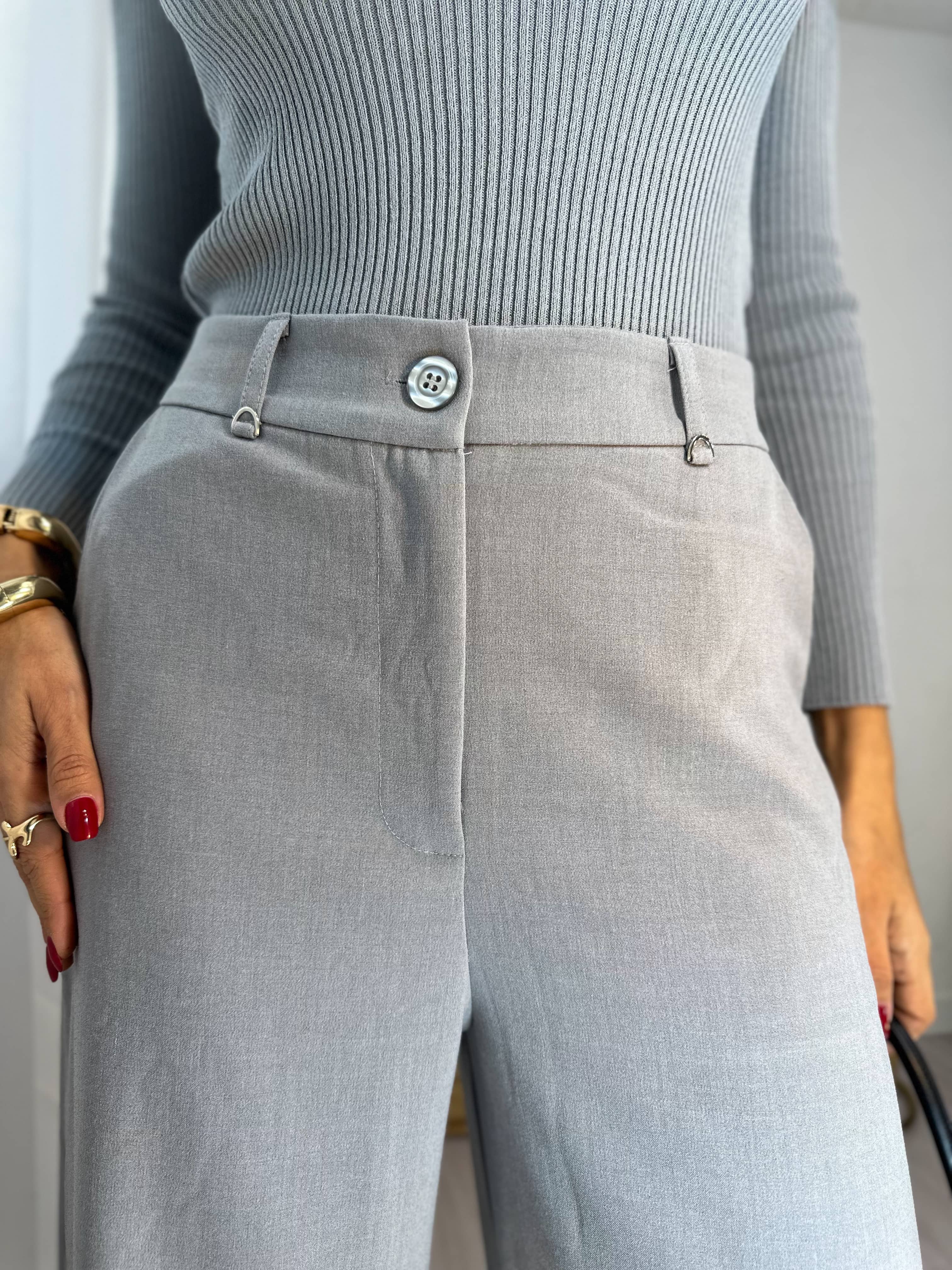 Calça Alfaiataria Wide Leg Cinza Juma