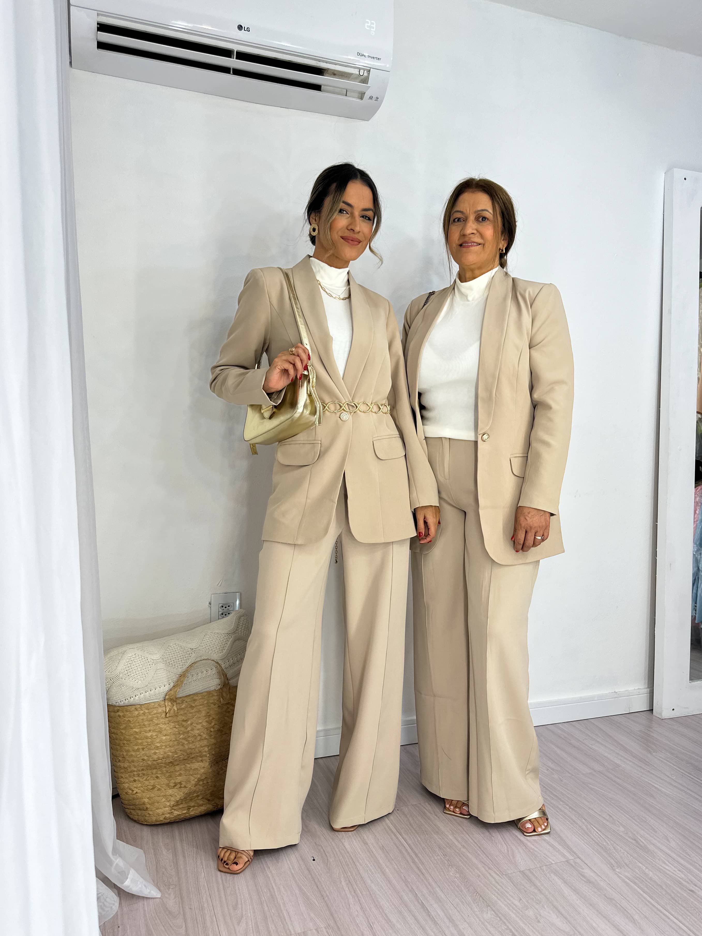 Calça Wide Leg Nude Muller