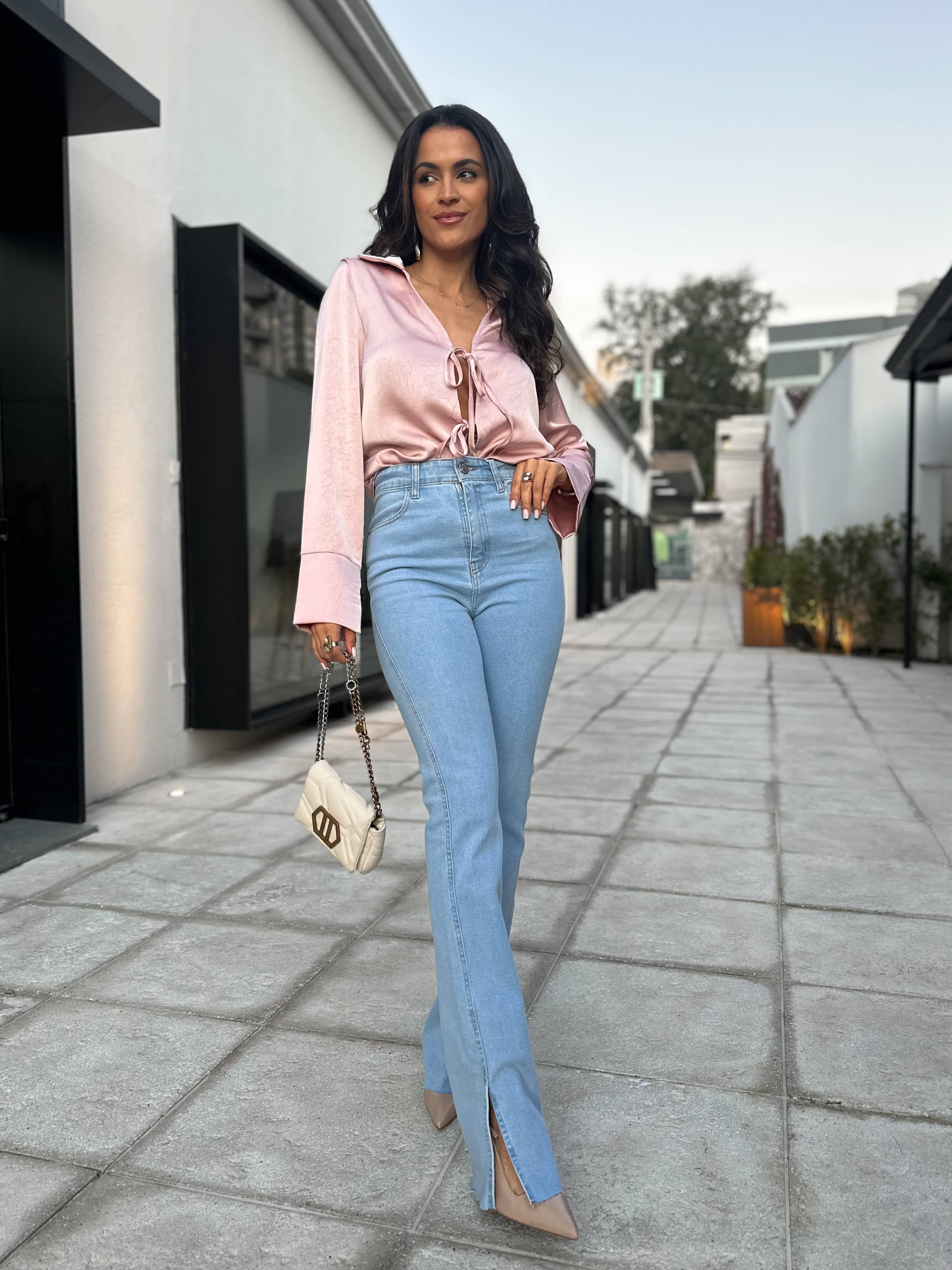 Blusa Acetinada Rosê Lilian