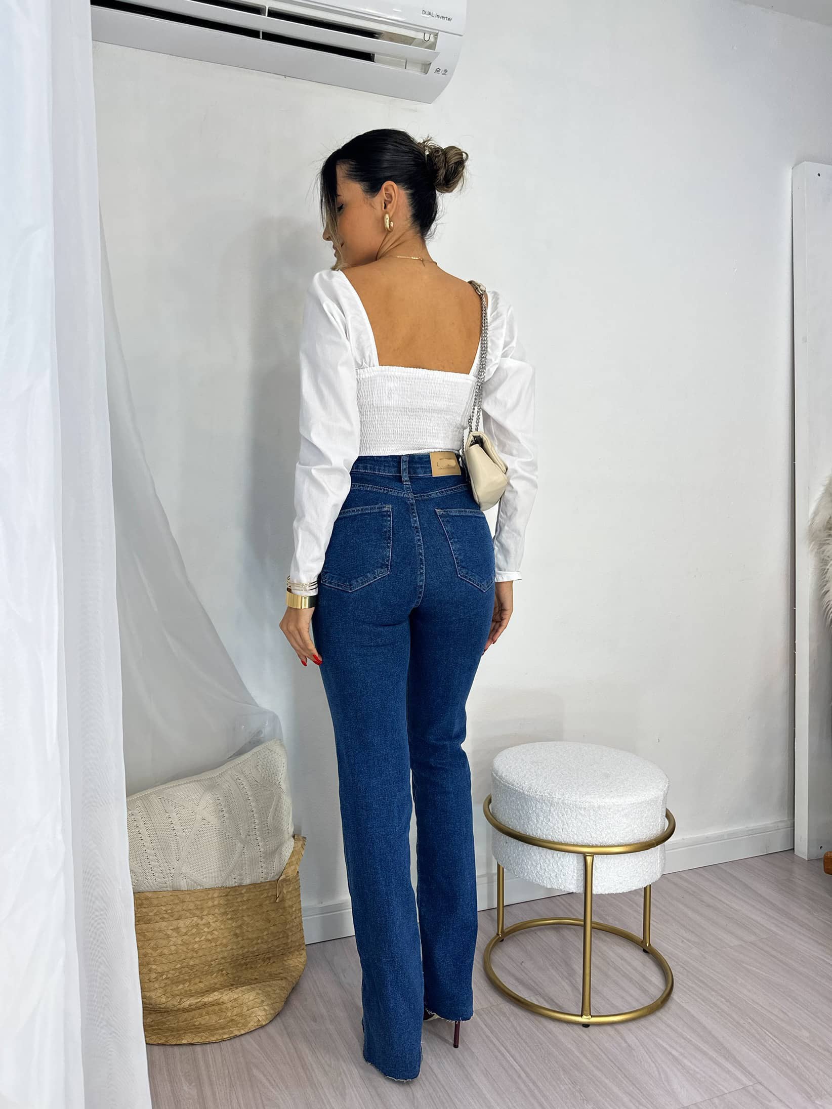 Calça Jeans Boot Cut Escura Marie