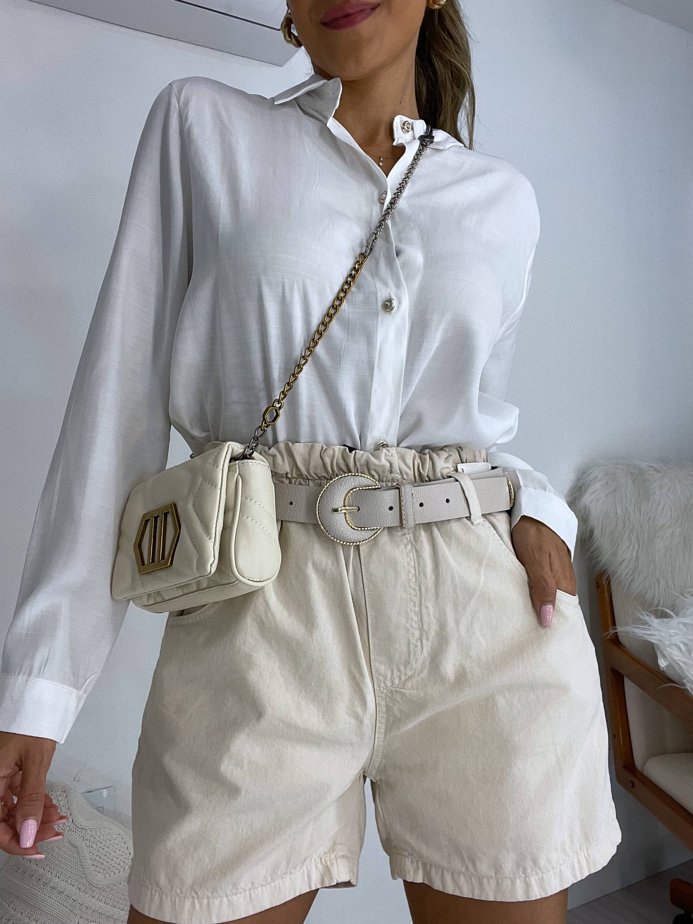 Short Sarja Ravena Nude