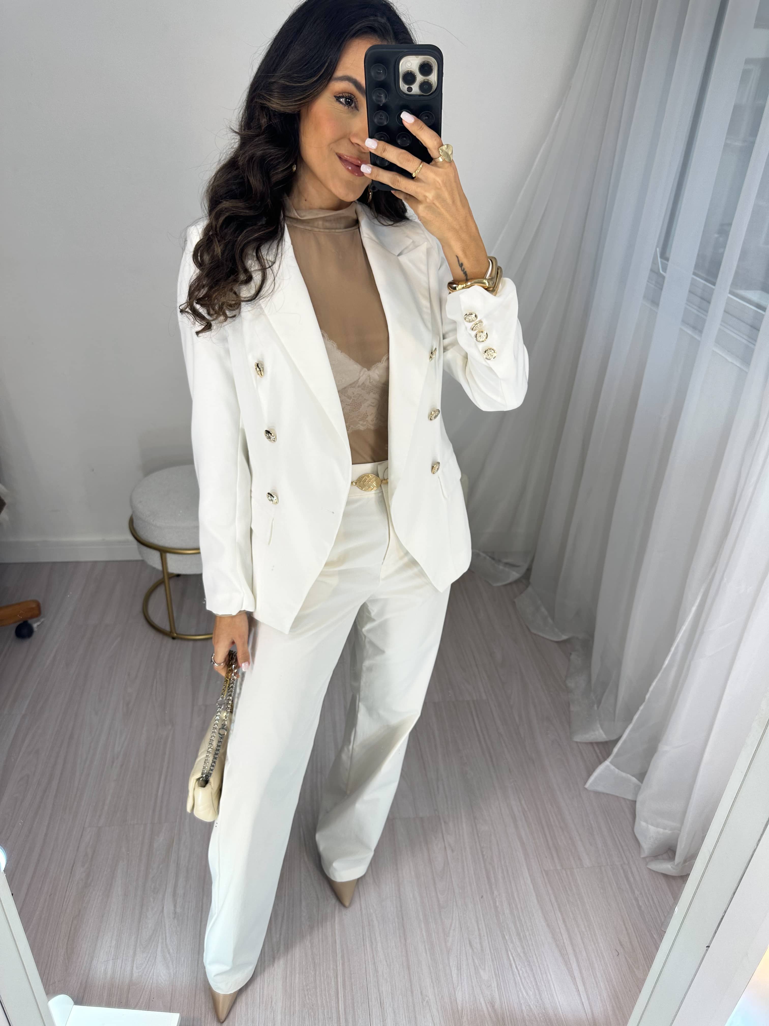 Calça Wide Leg Alfaiataria Pamy