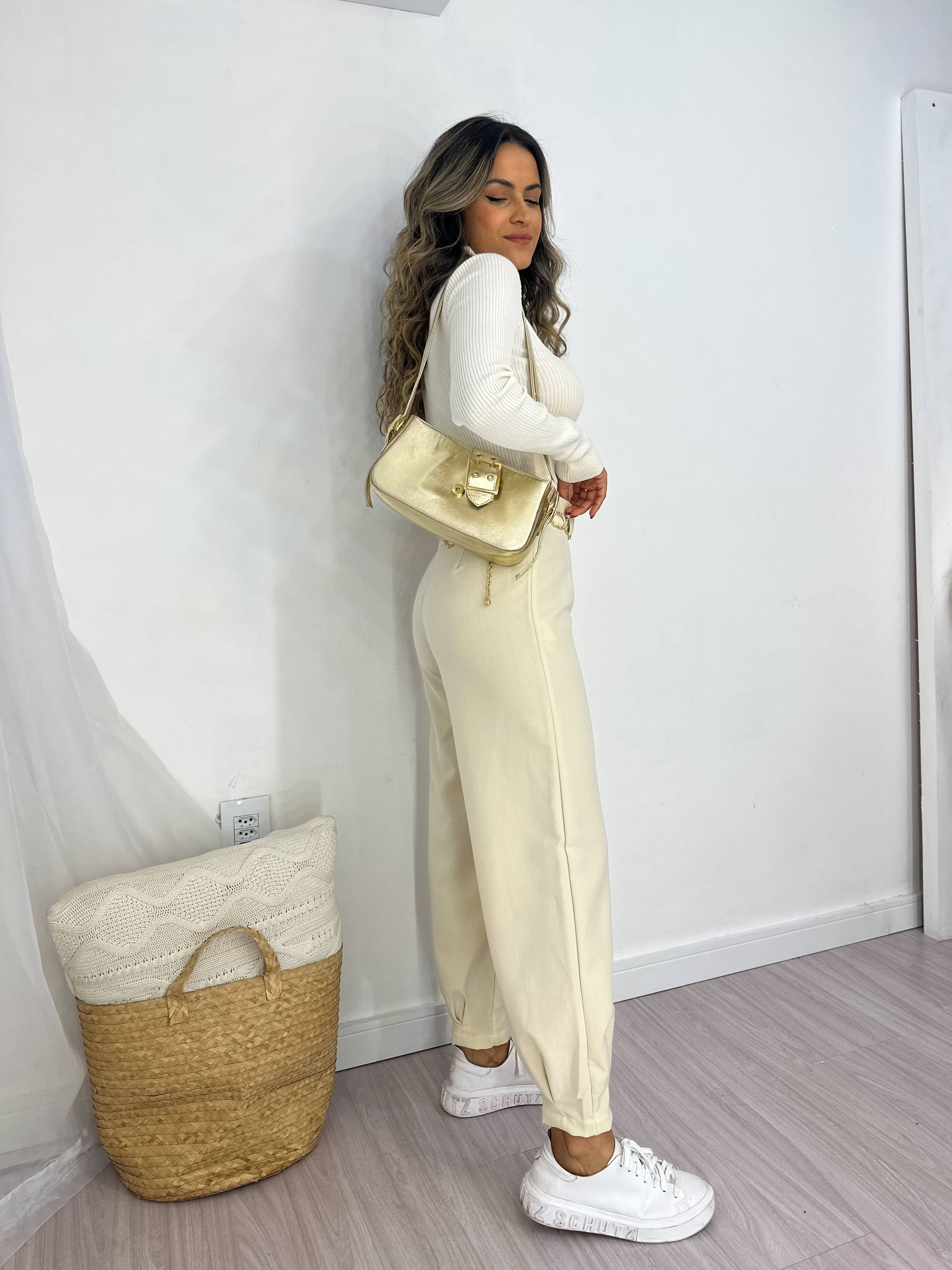 Calça Cenoura Ruty Creme