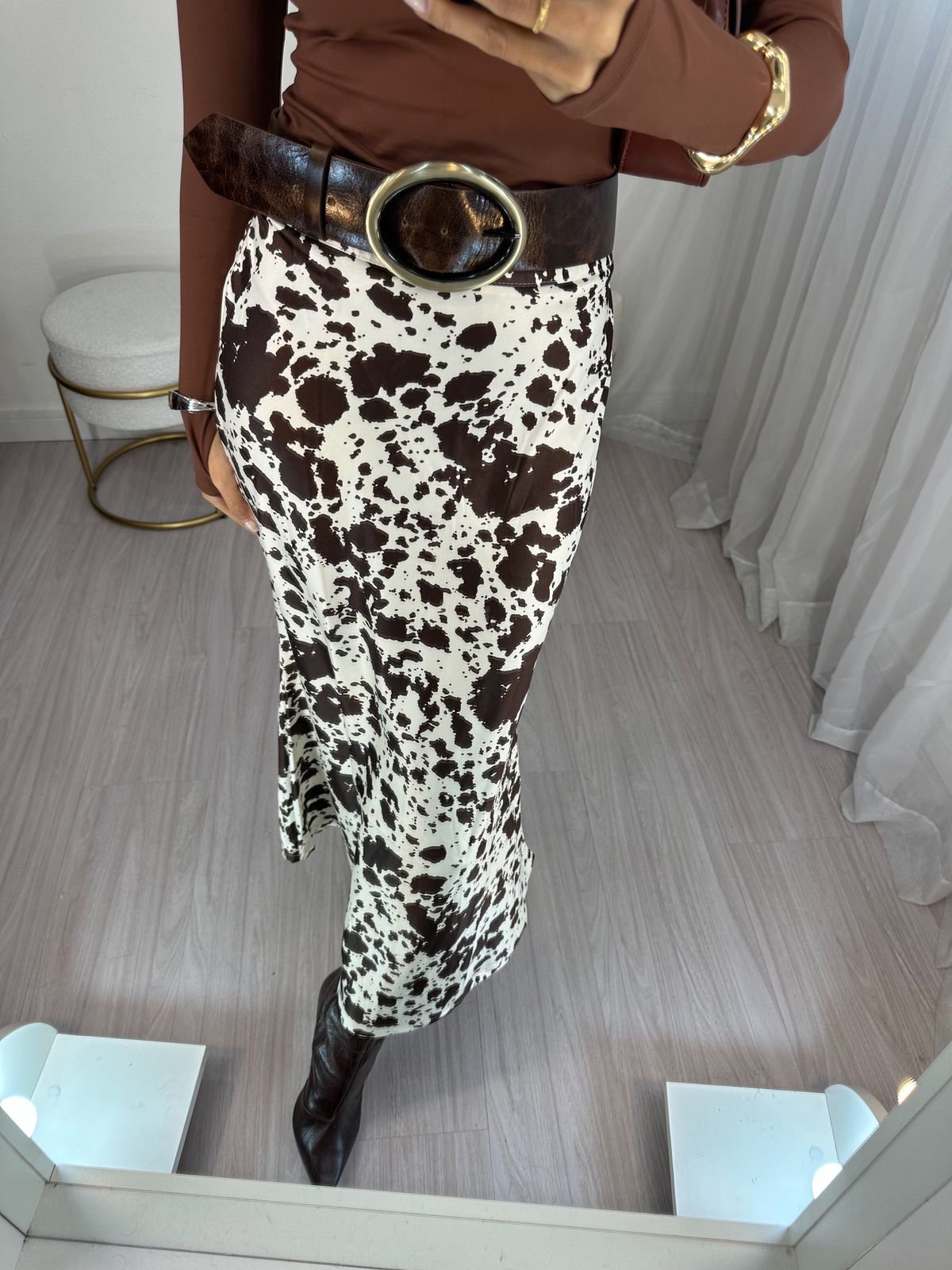Saia Midi Acetinada Mady