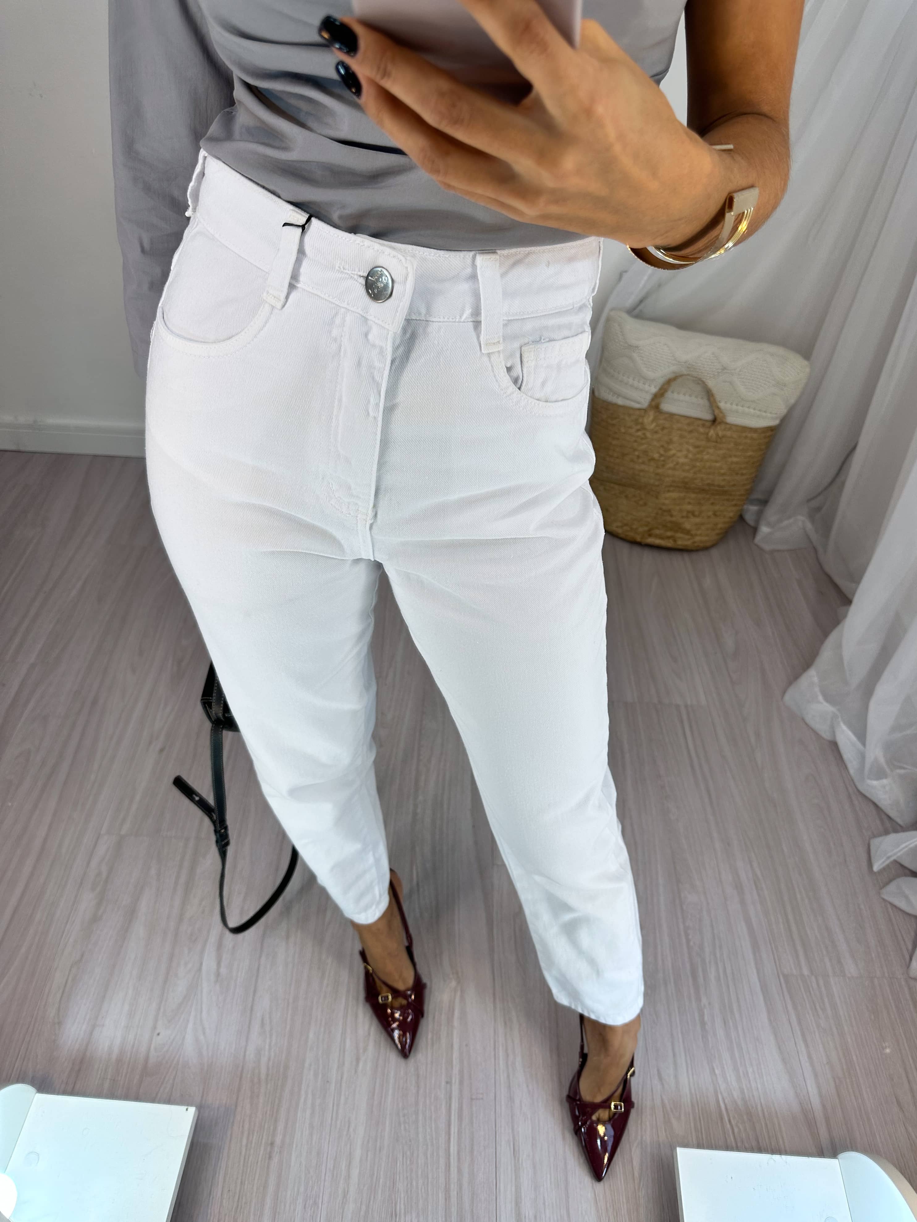 Calça Mom Branca Shendi