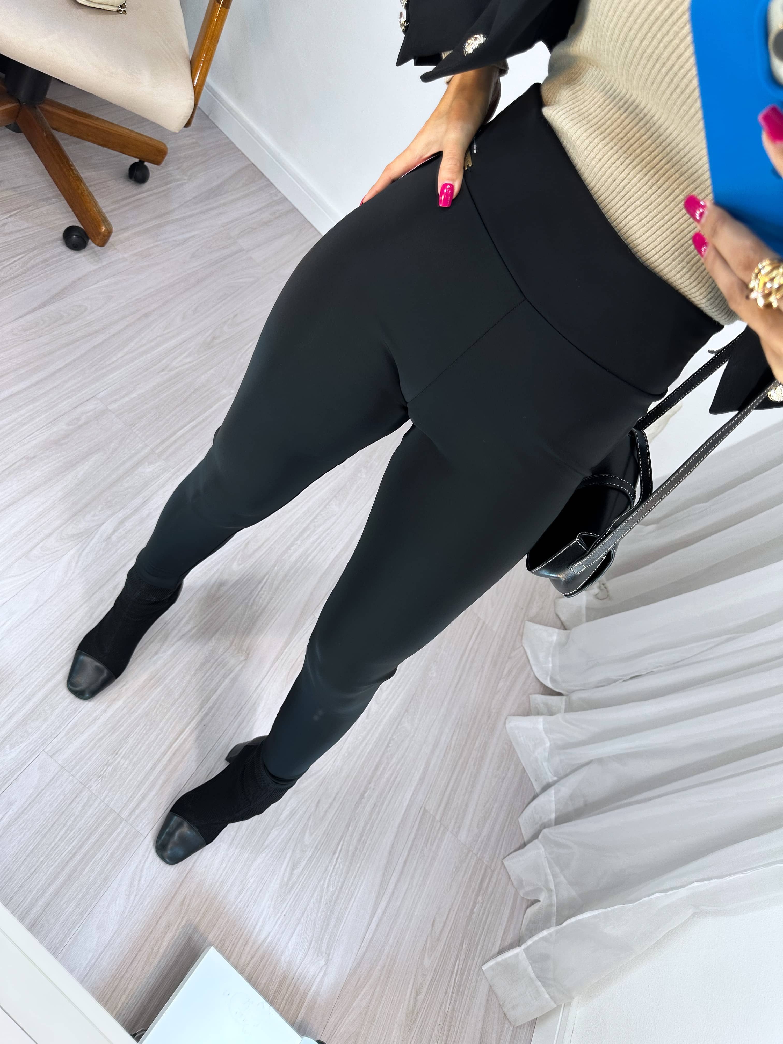 Calça Peluciada Ursula