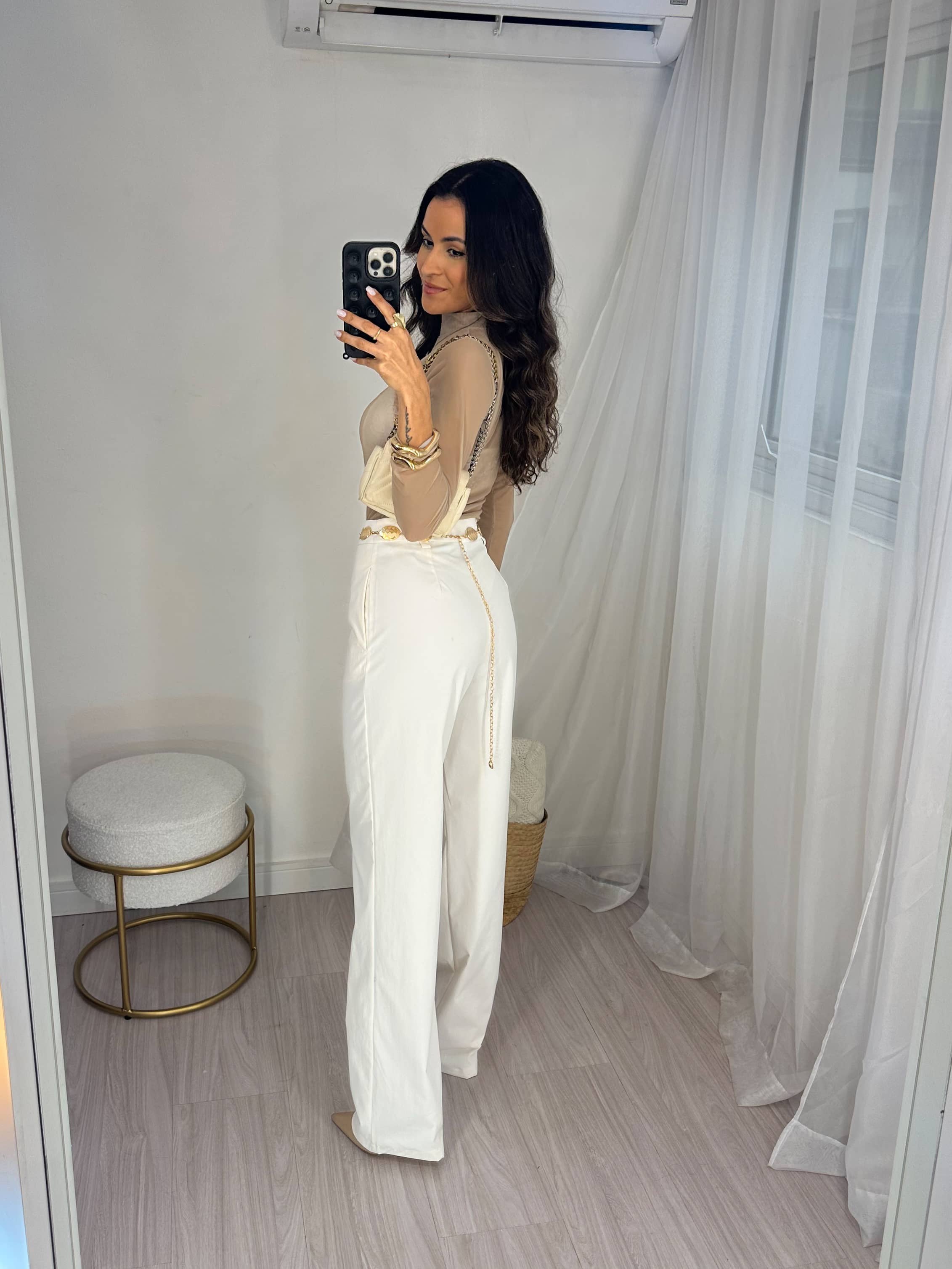 Calça Wide Leg Alfaiataria Pamy