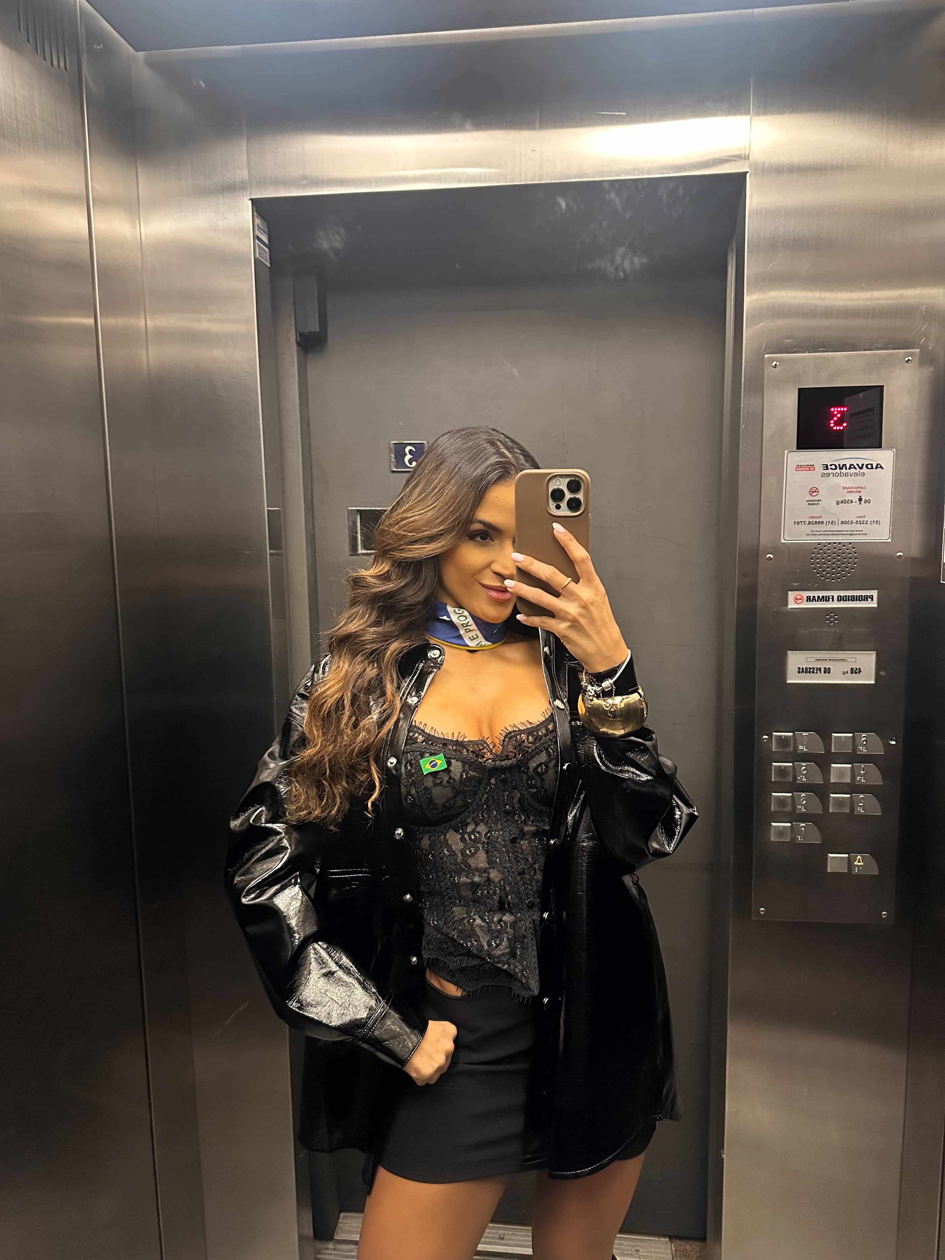 Corset Renda Preto Wany
