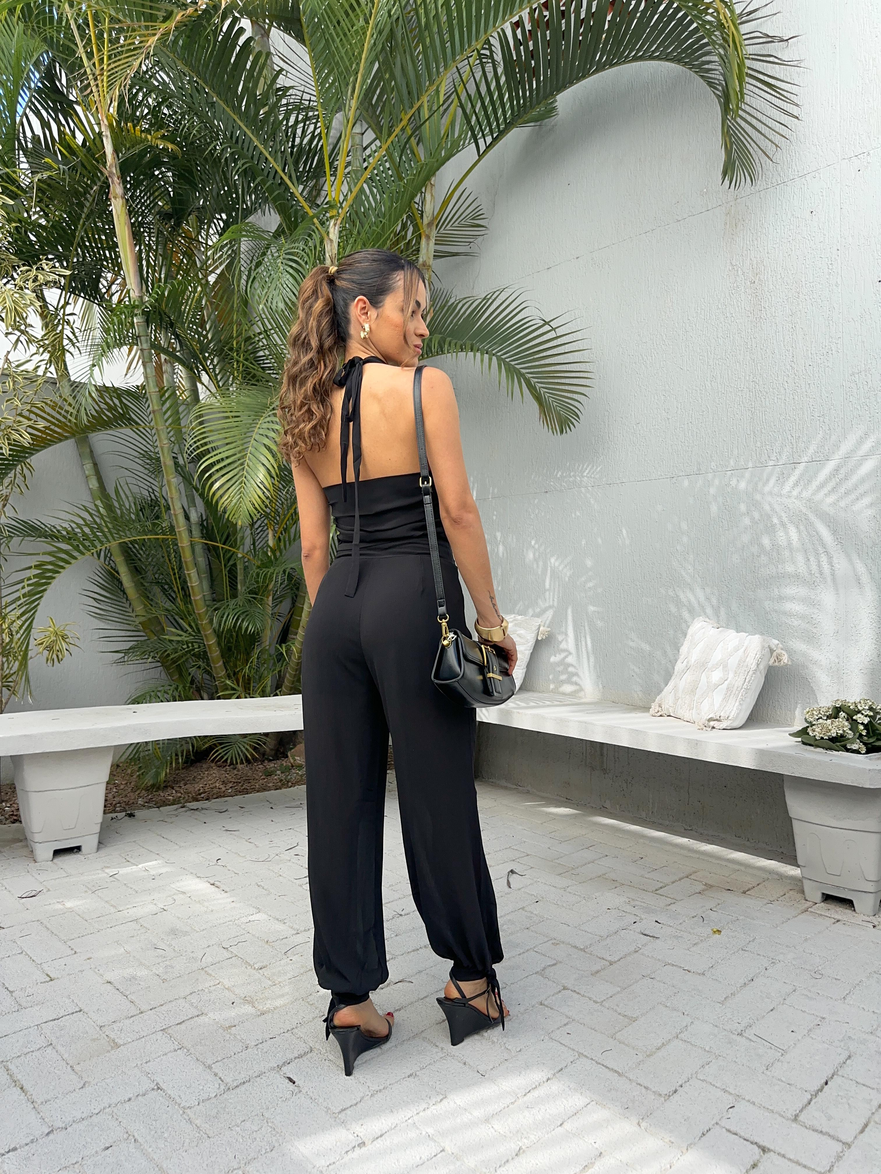 Conjunto Preto Selena