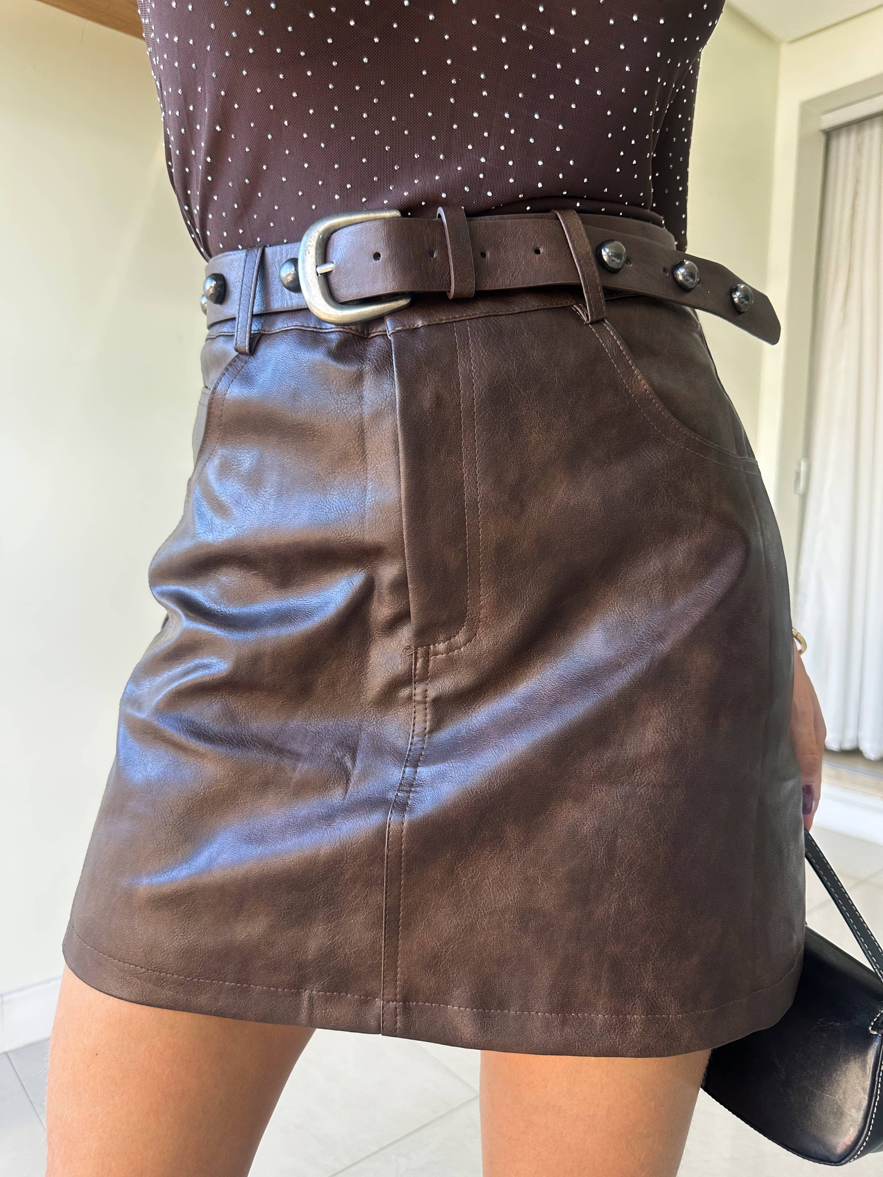 Saia Corino Marrom Diva