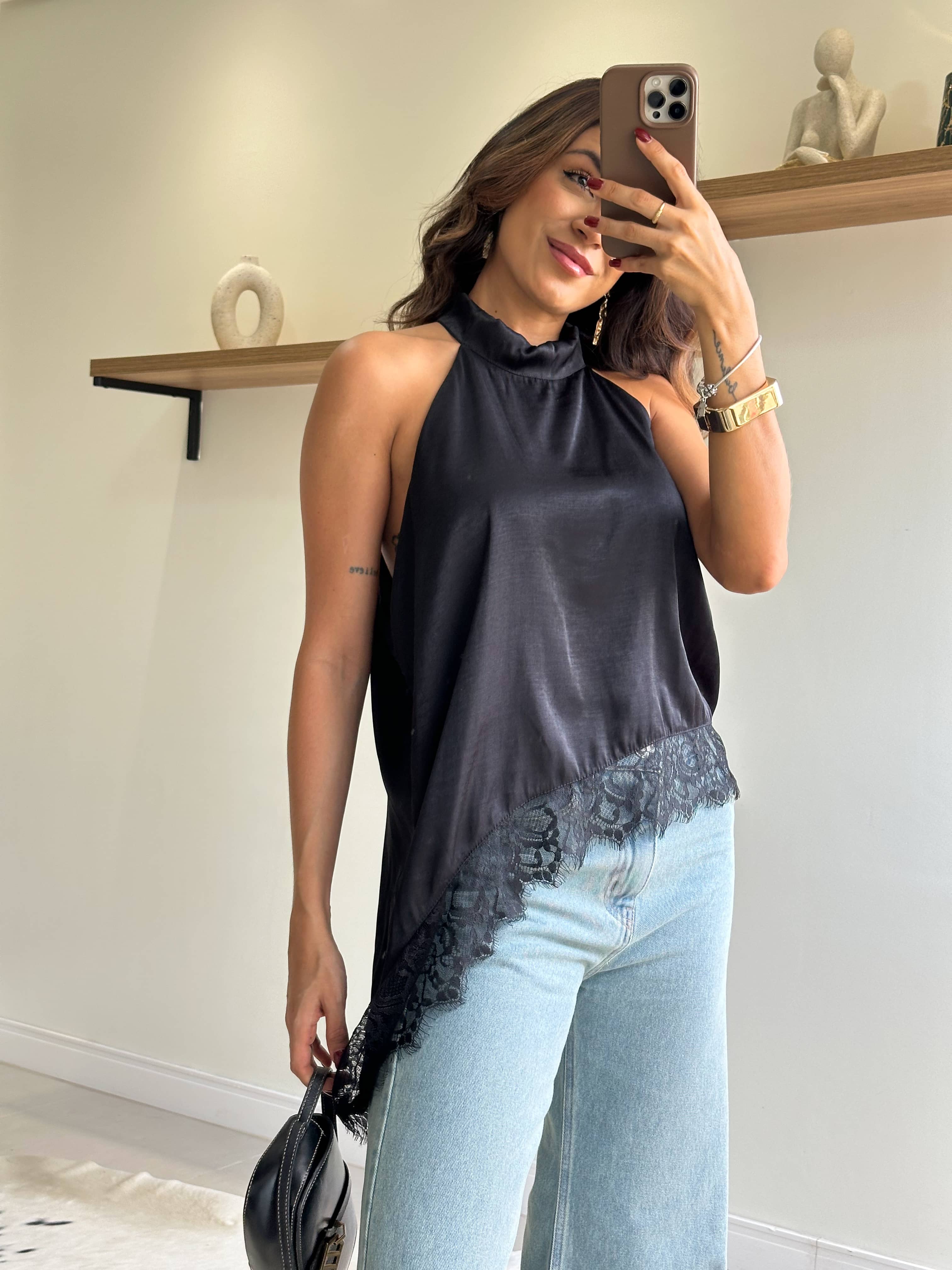 Blusa Agnes Preta
