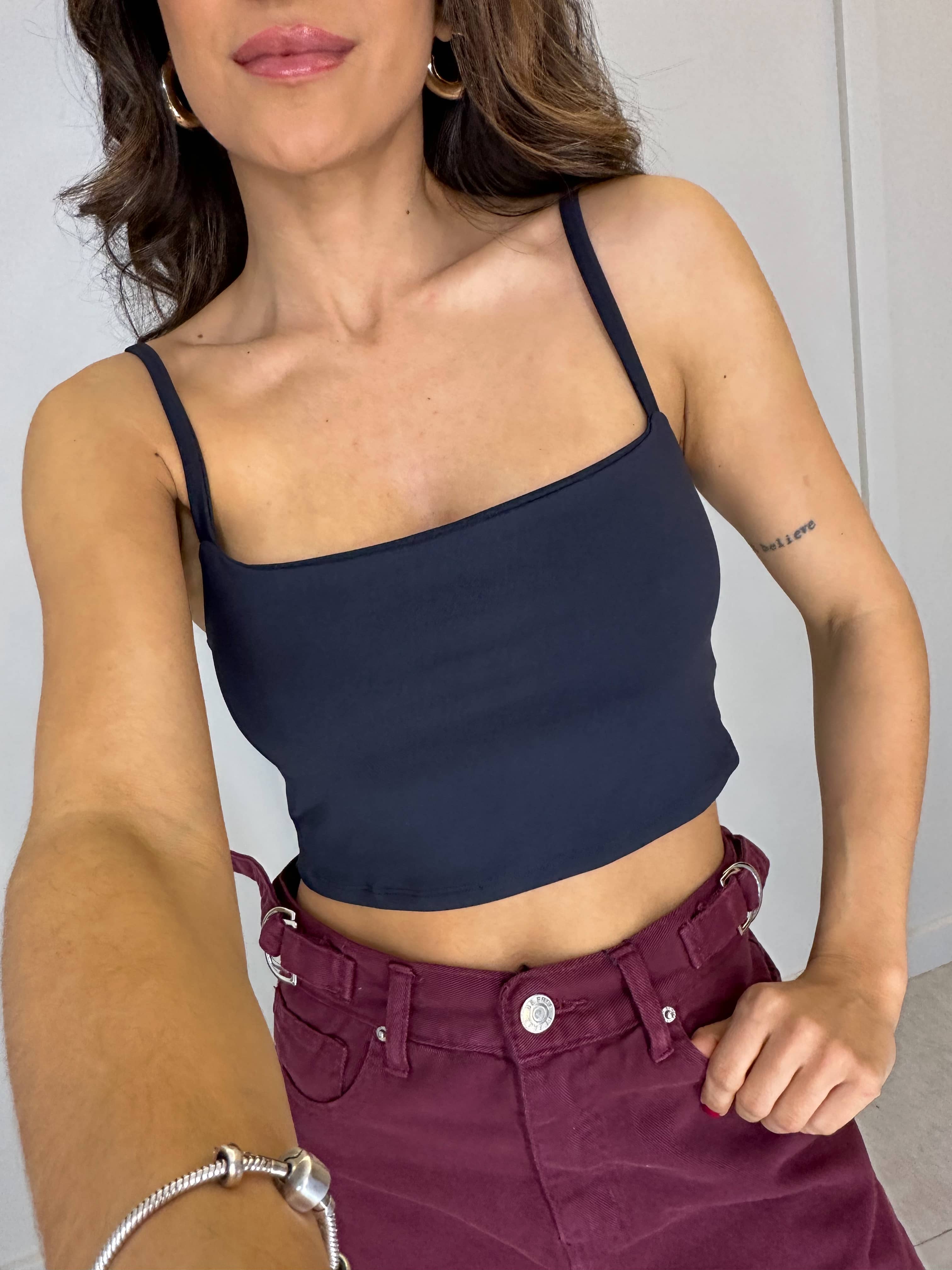 Cropped Preto Vih