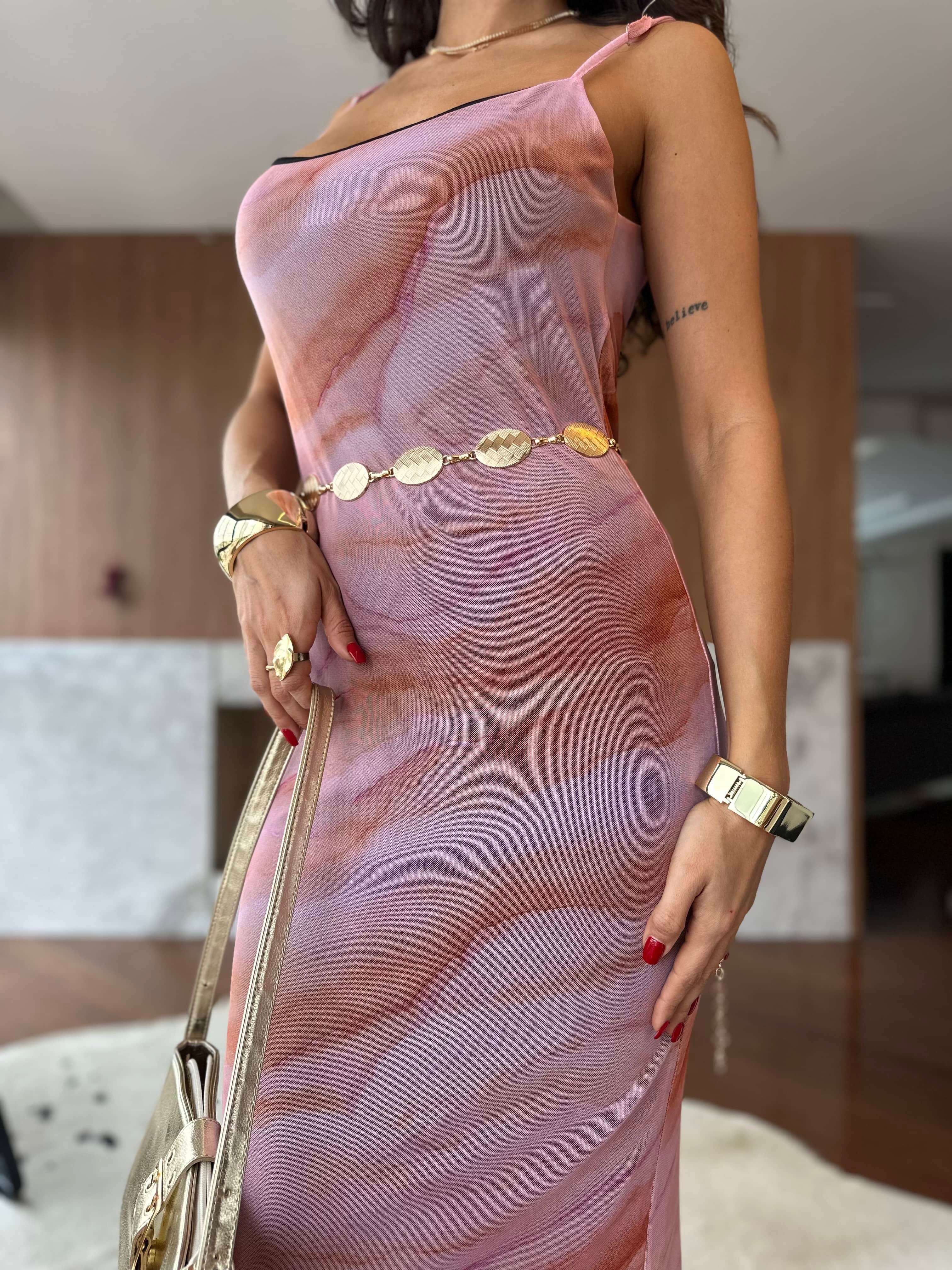 Vestido em Tule Rosa Cléo