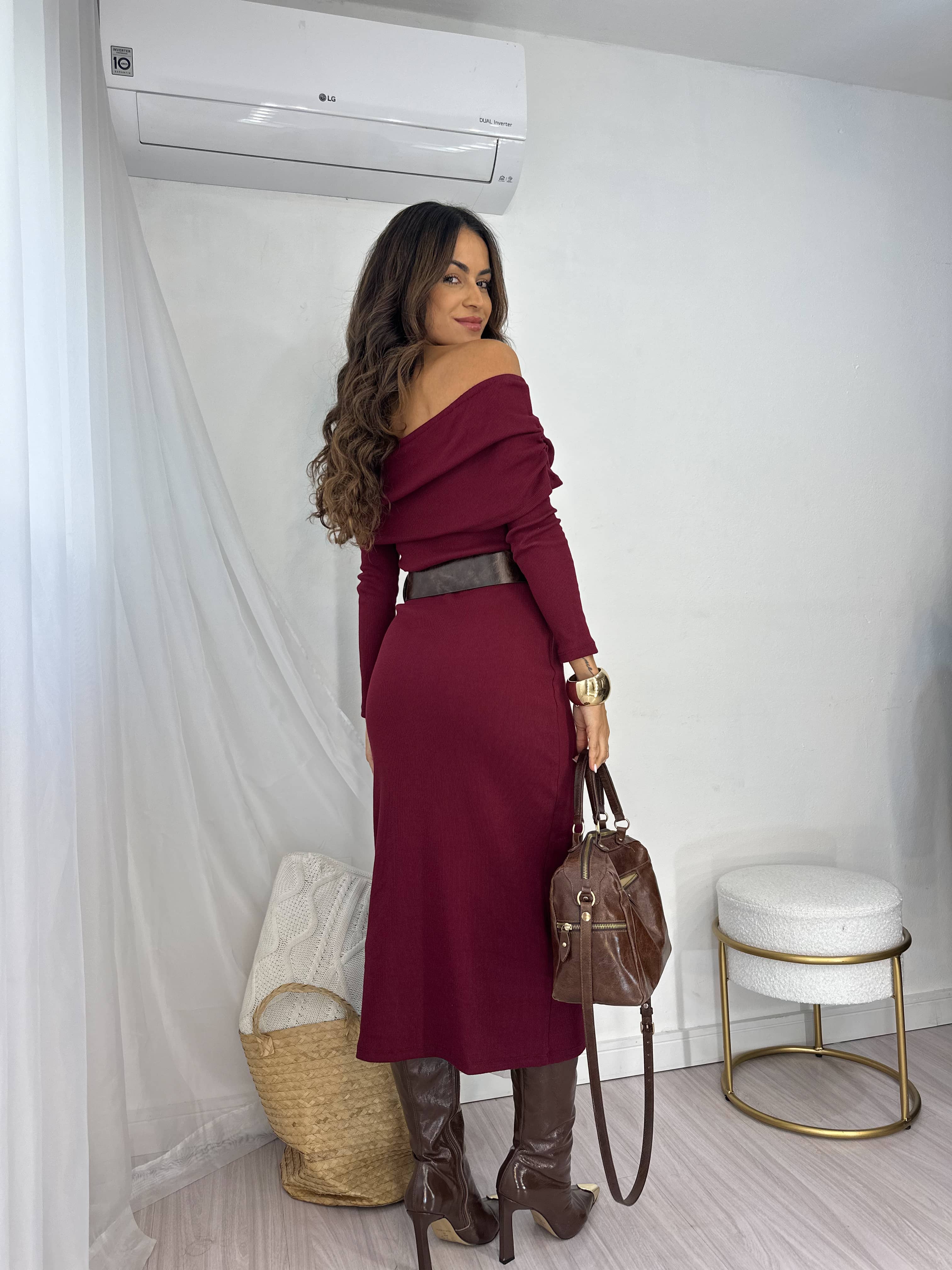 Vestido Midi Vinho Vera