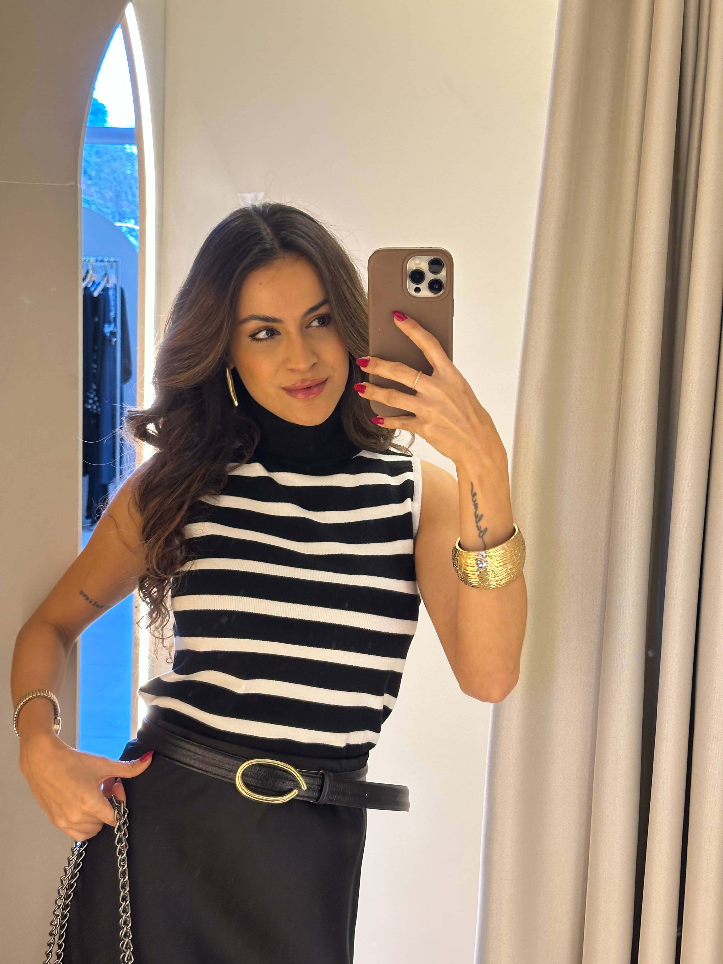 Blusa Listrada Preta Myla