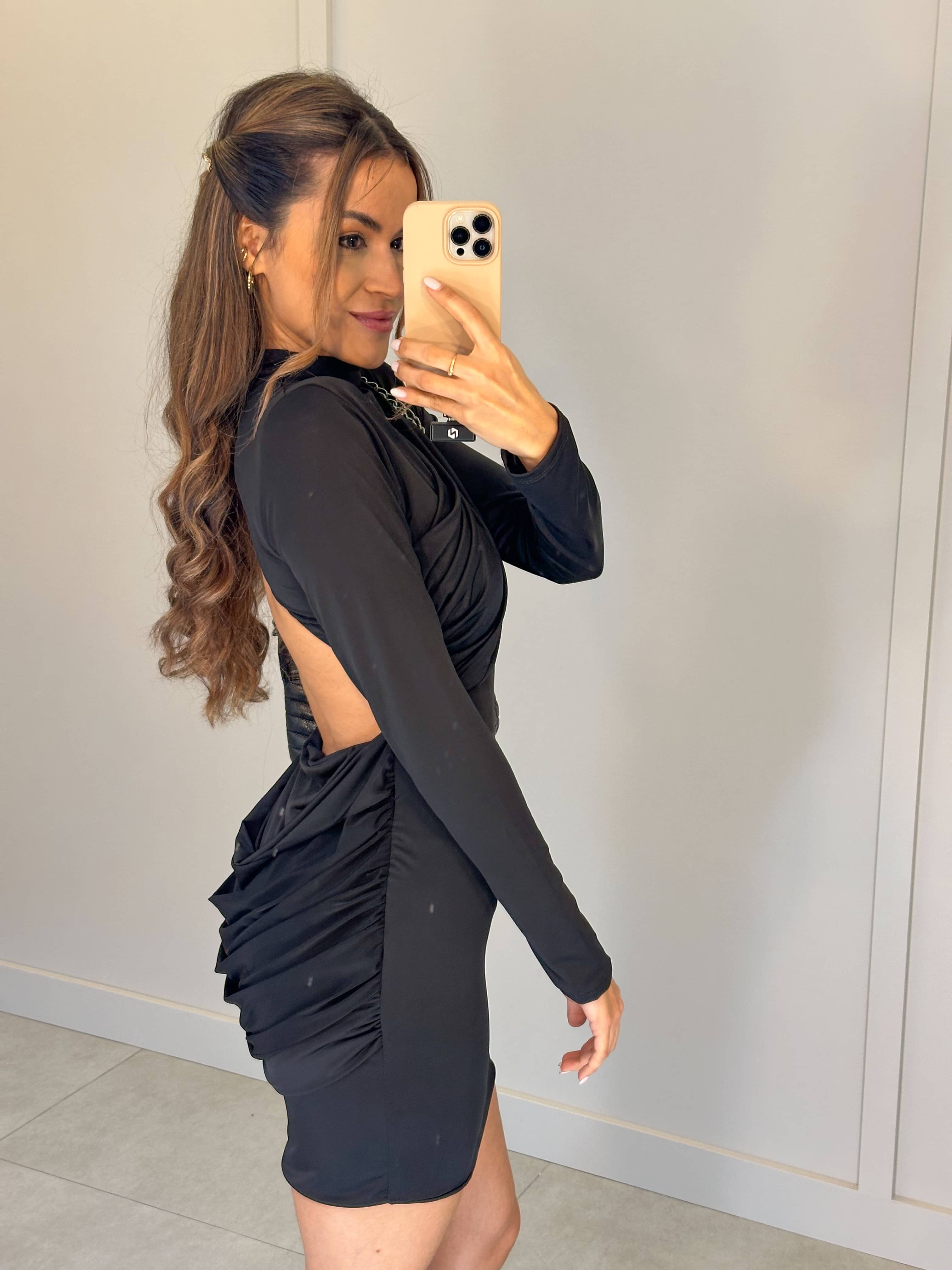 Vestido Curto Preto Mity