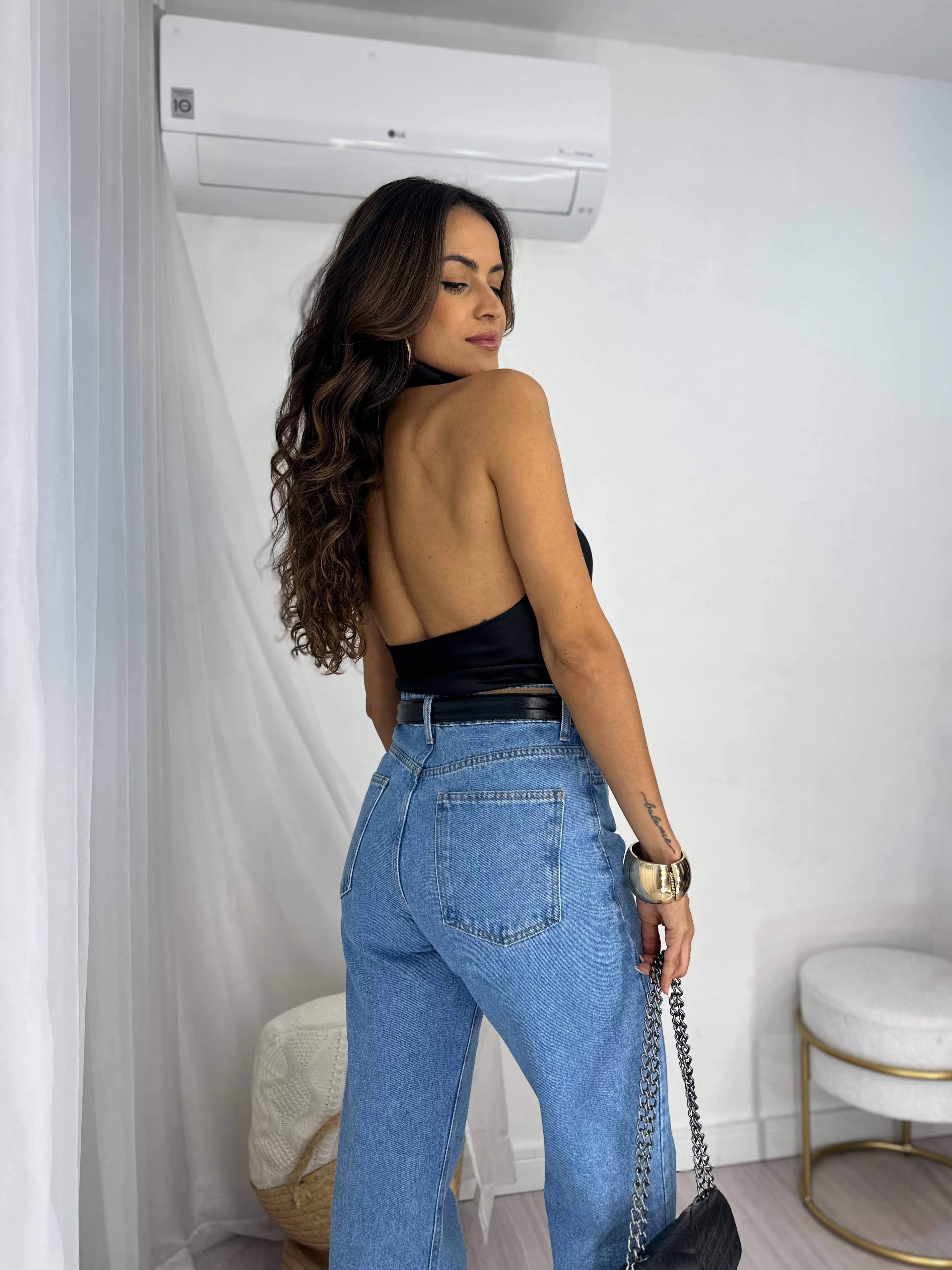 Blusa Preta Acetinada Zara