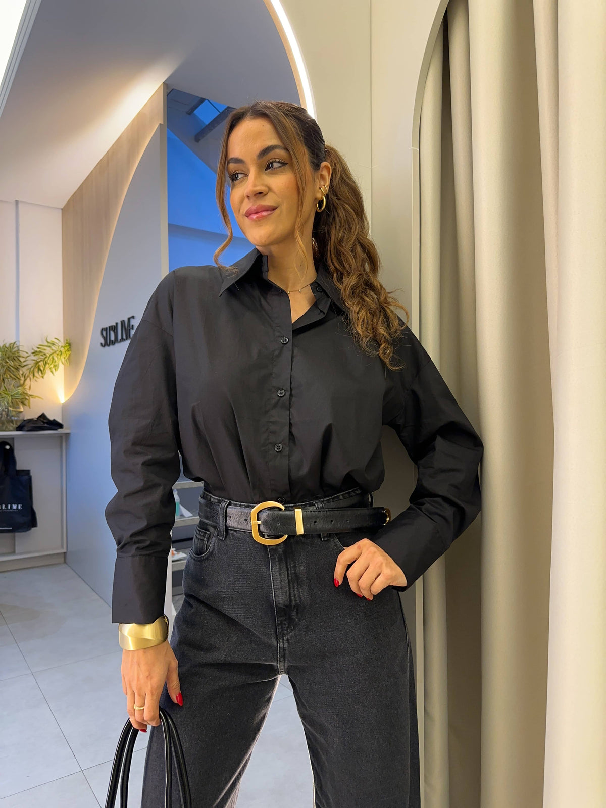 Camisa Alfaiataria Preta Lidia