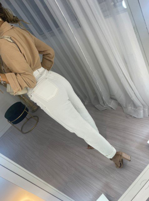Calça Mom Angela