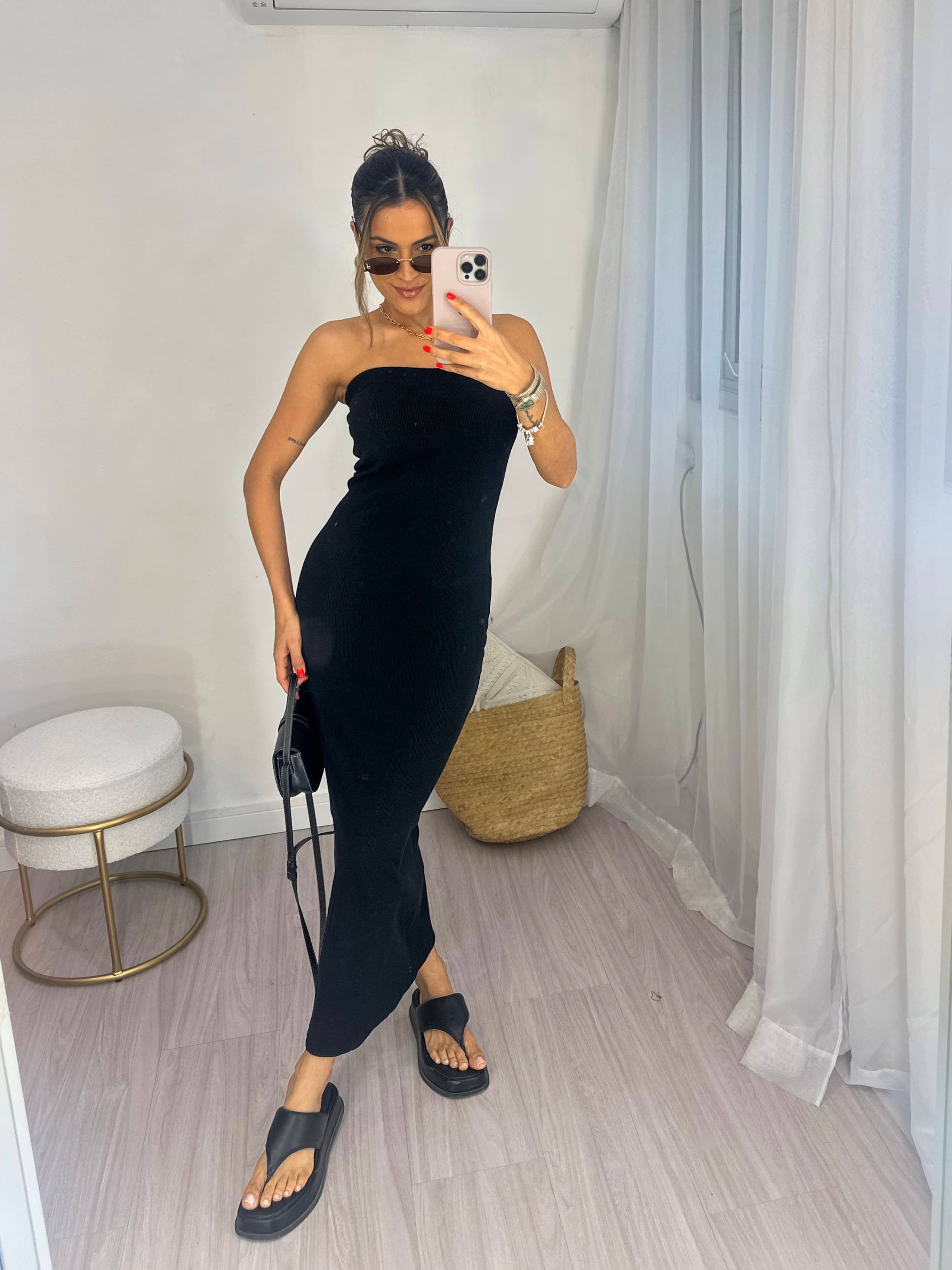 Vestido Midi Preto Ariani