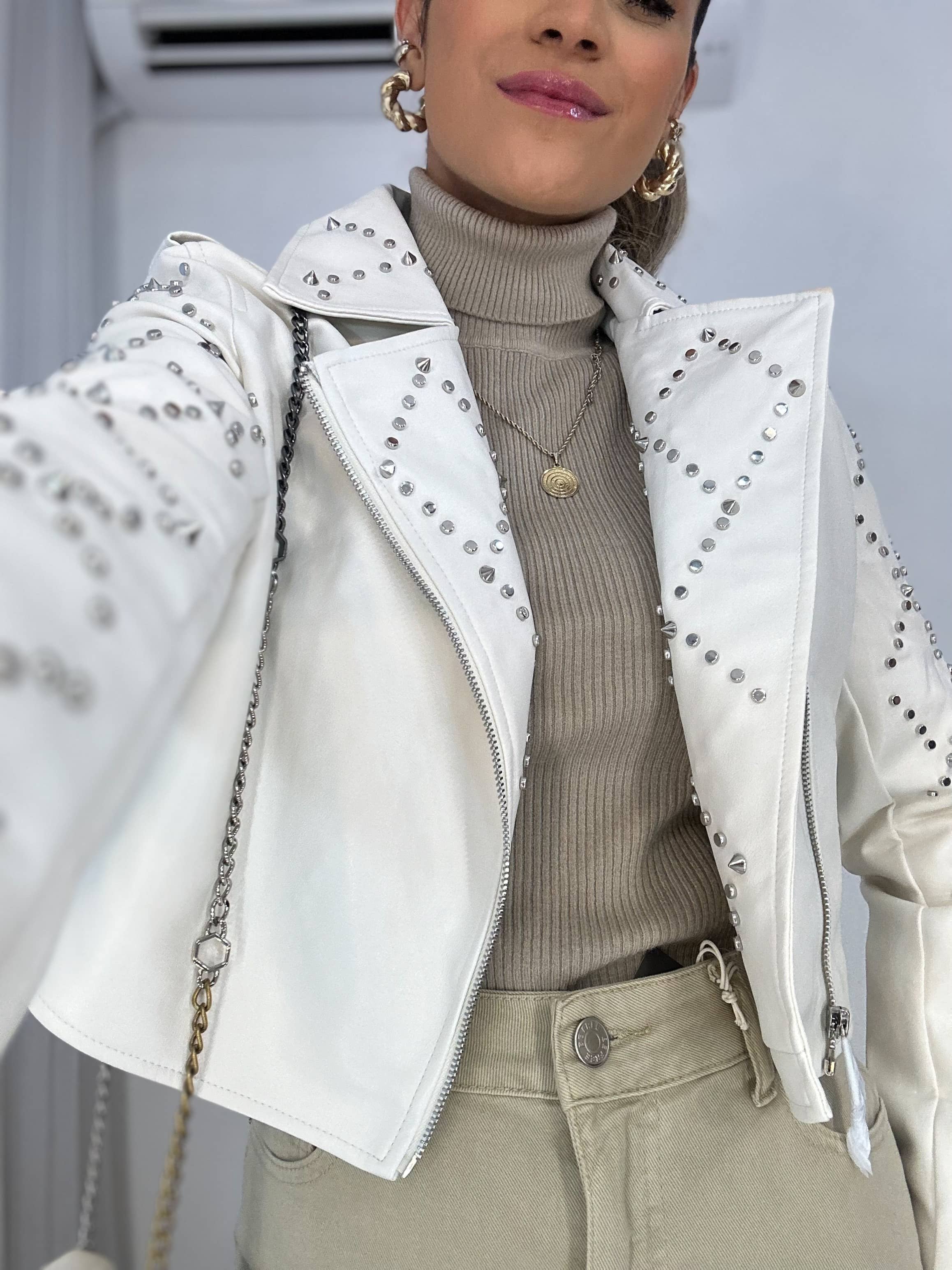 Jaqueta PU Rebites Babi