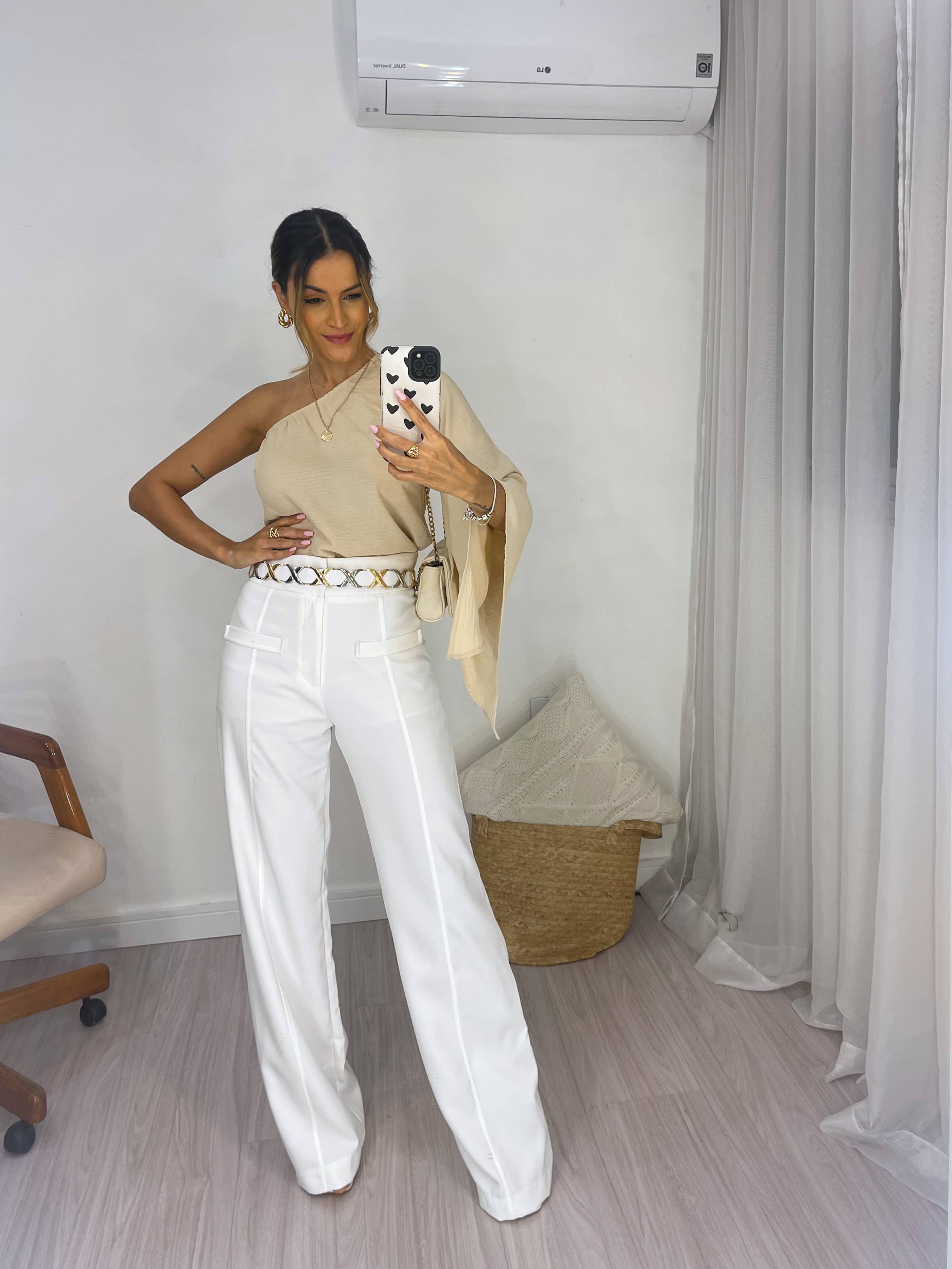 Calça Alfaiataria Wide Leg Bia Off