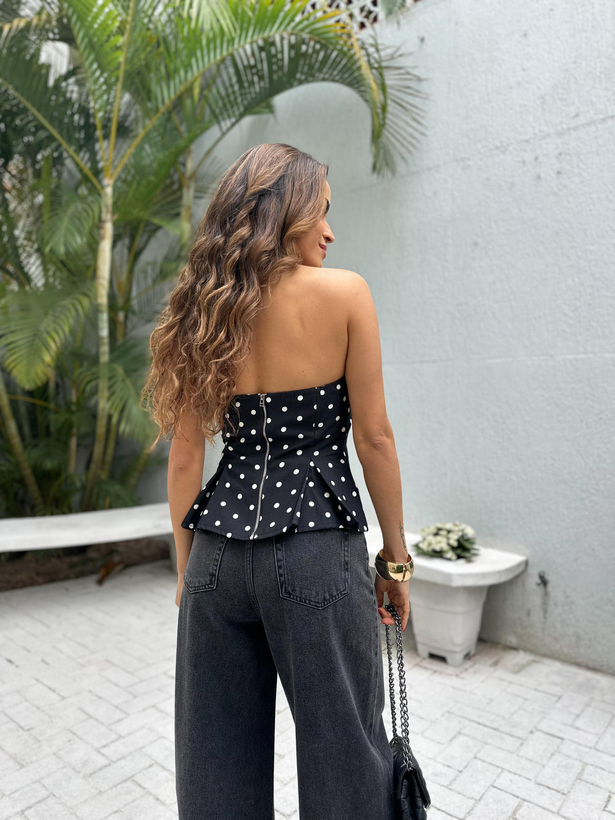 Calça Wide Leg Megui Preta Estonada