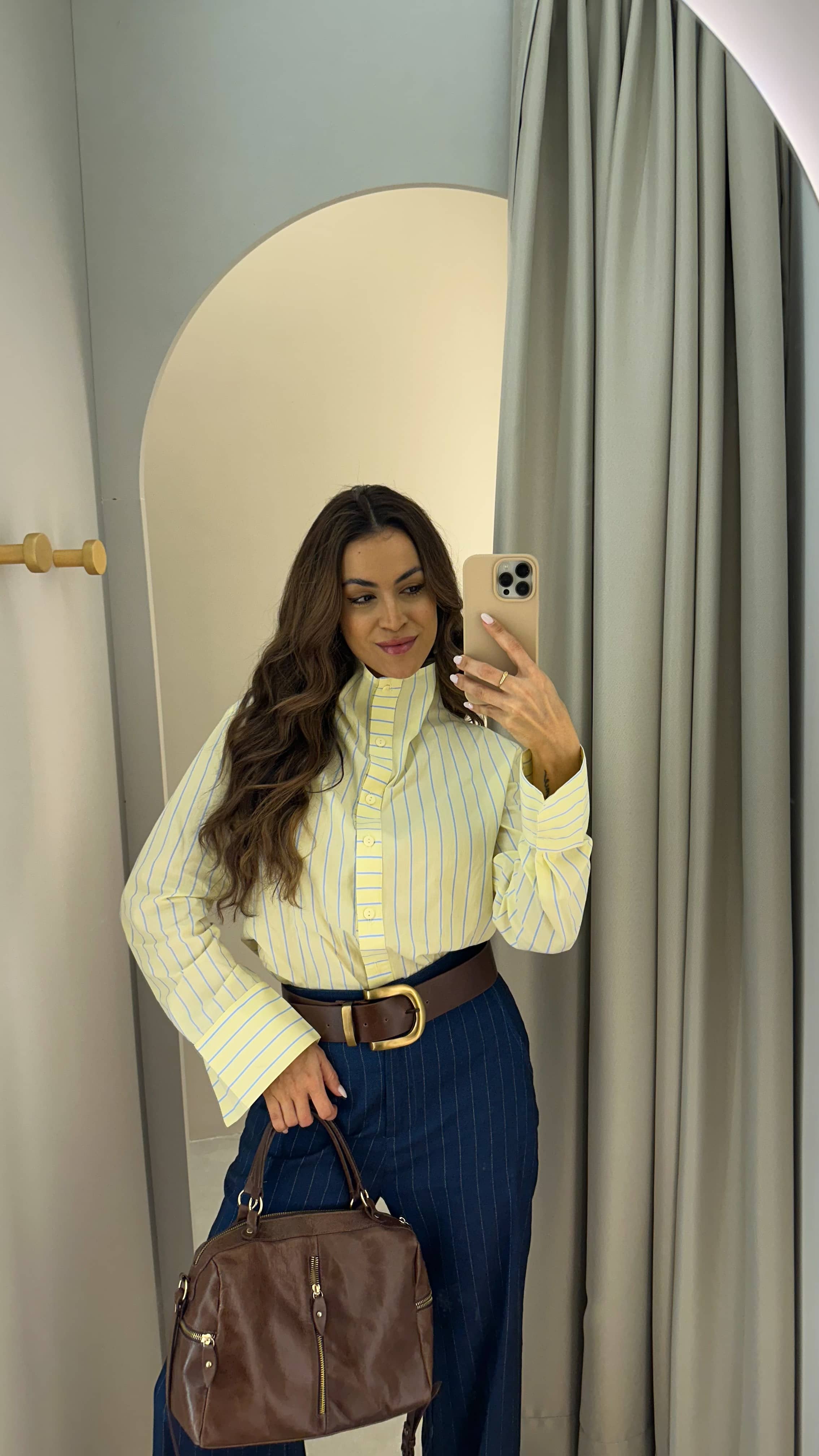 Camisa Risca de Giz Amarela Diana