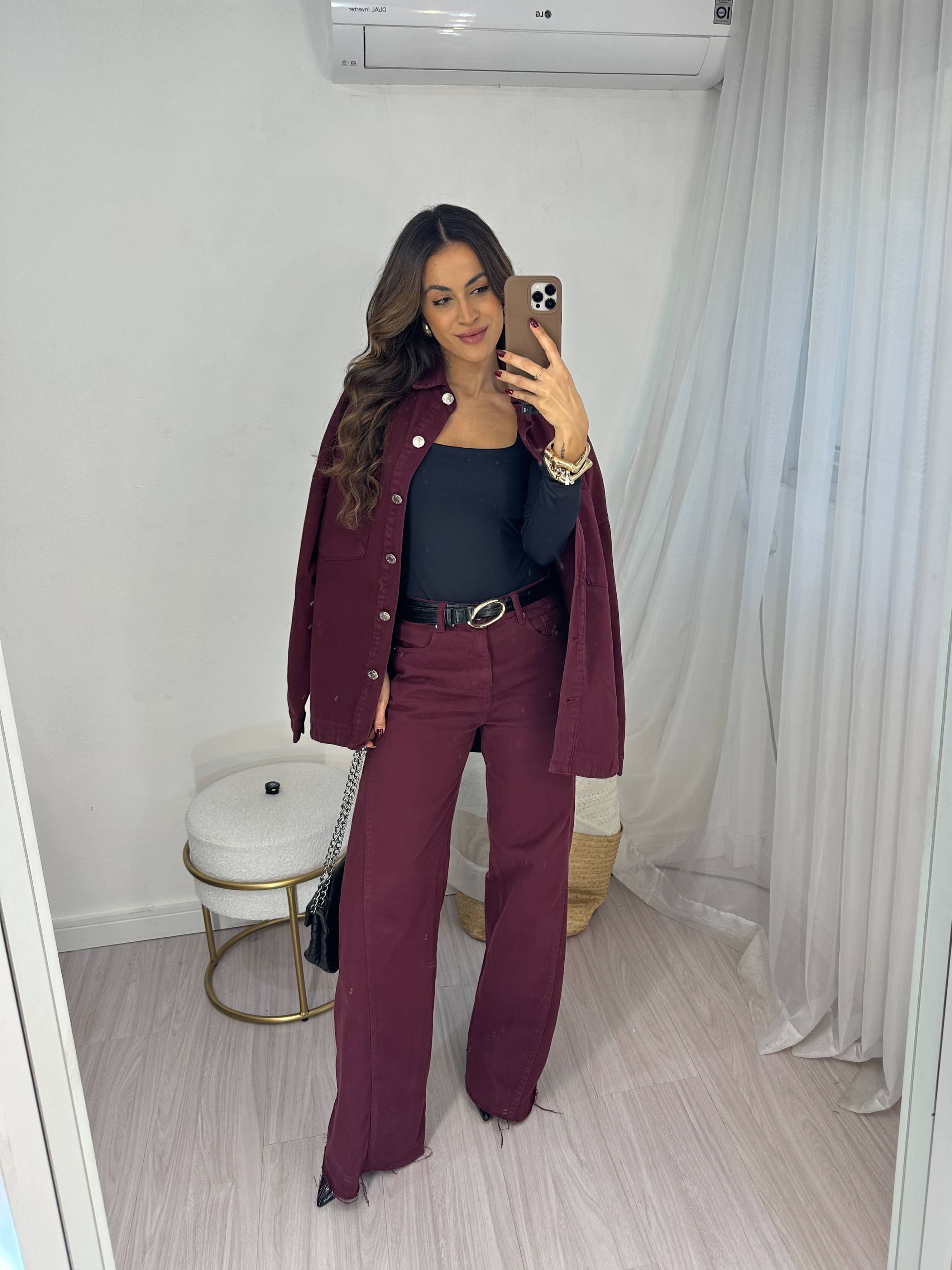 Calça Jeans Wide Leg Vinho Romana