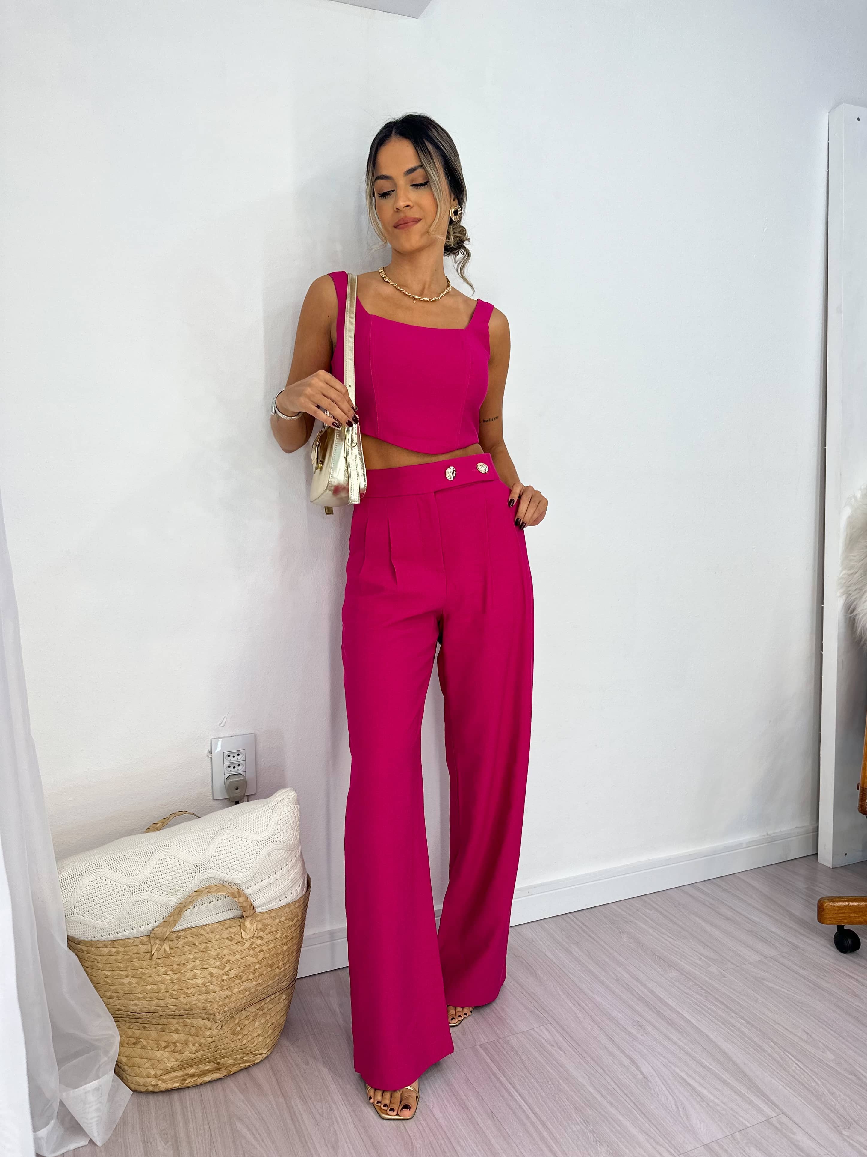 Cropped Cereja Shelby