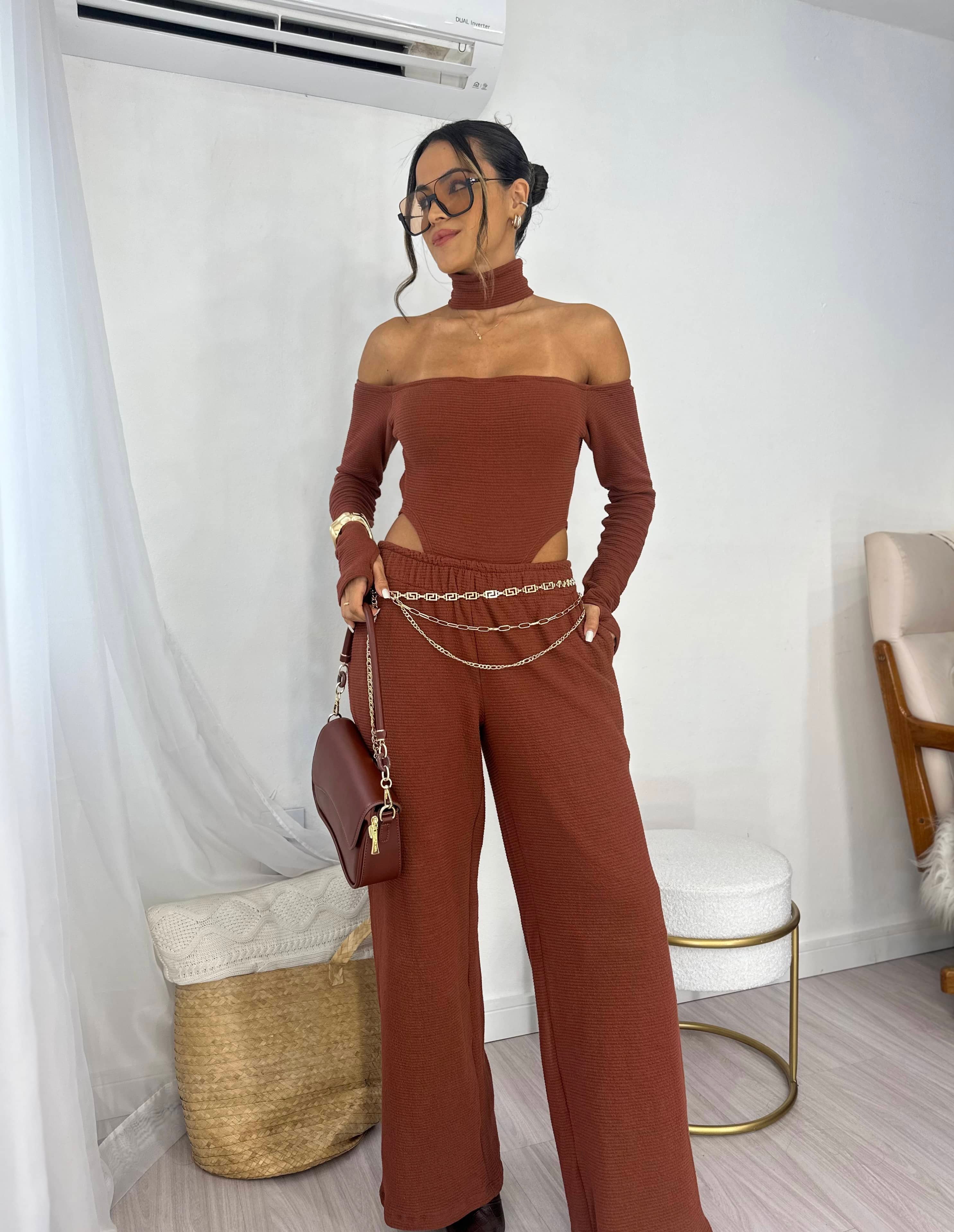 Conjunto Marrom Ester